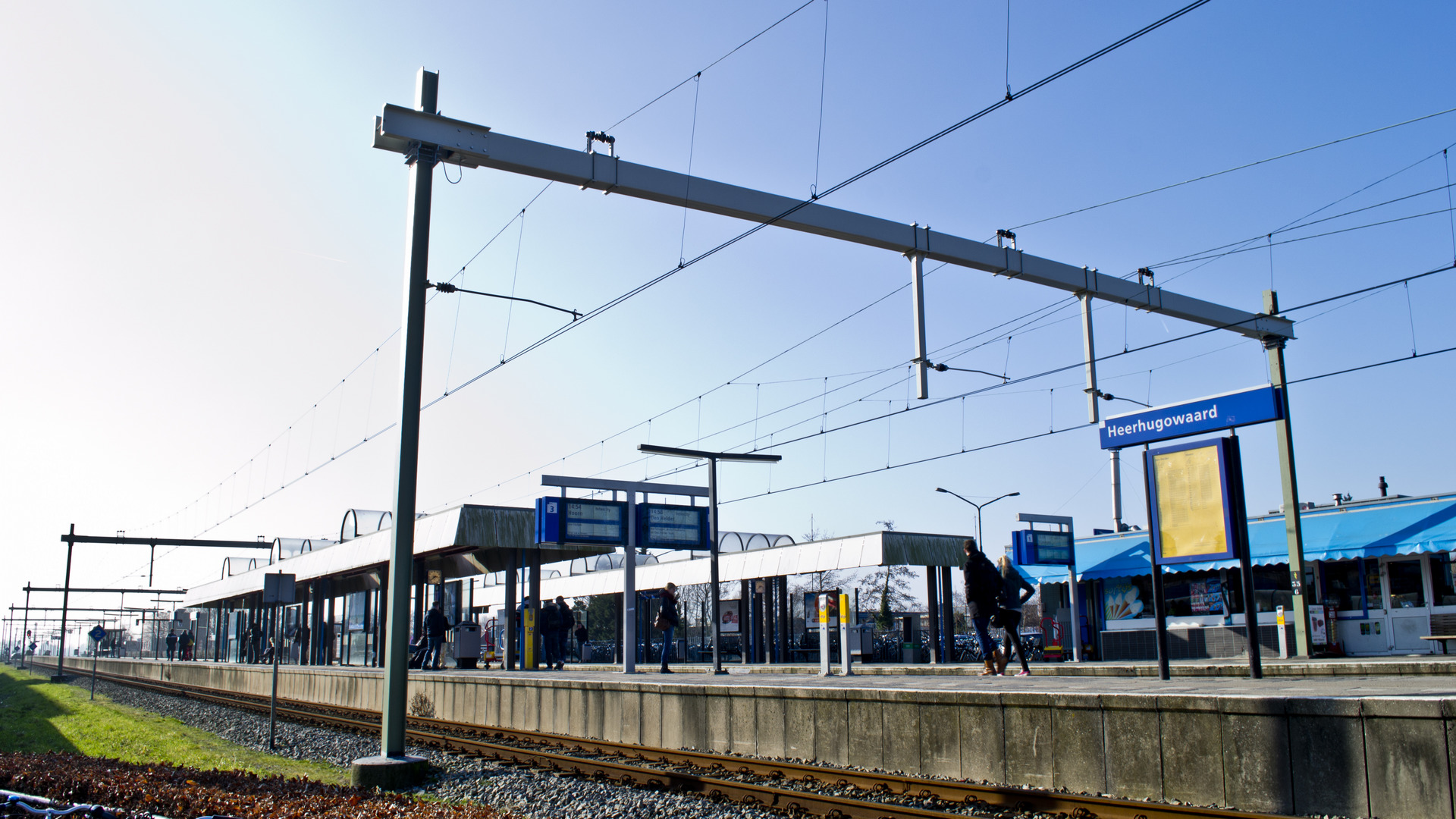 Reiziger slaat en bijt 58-jarige conducteur op Station Heerhugowaard