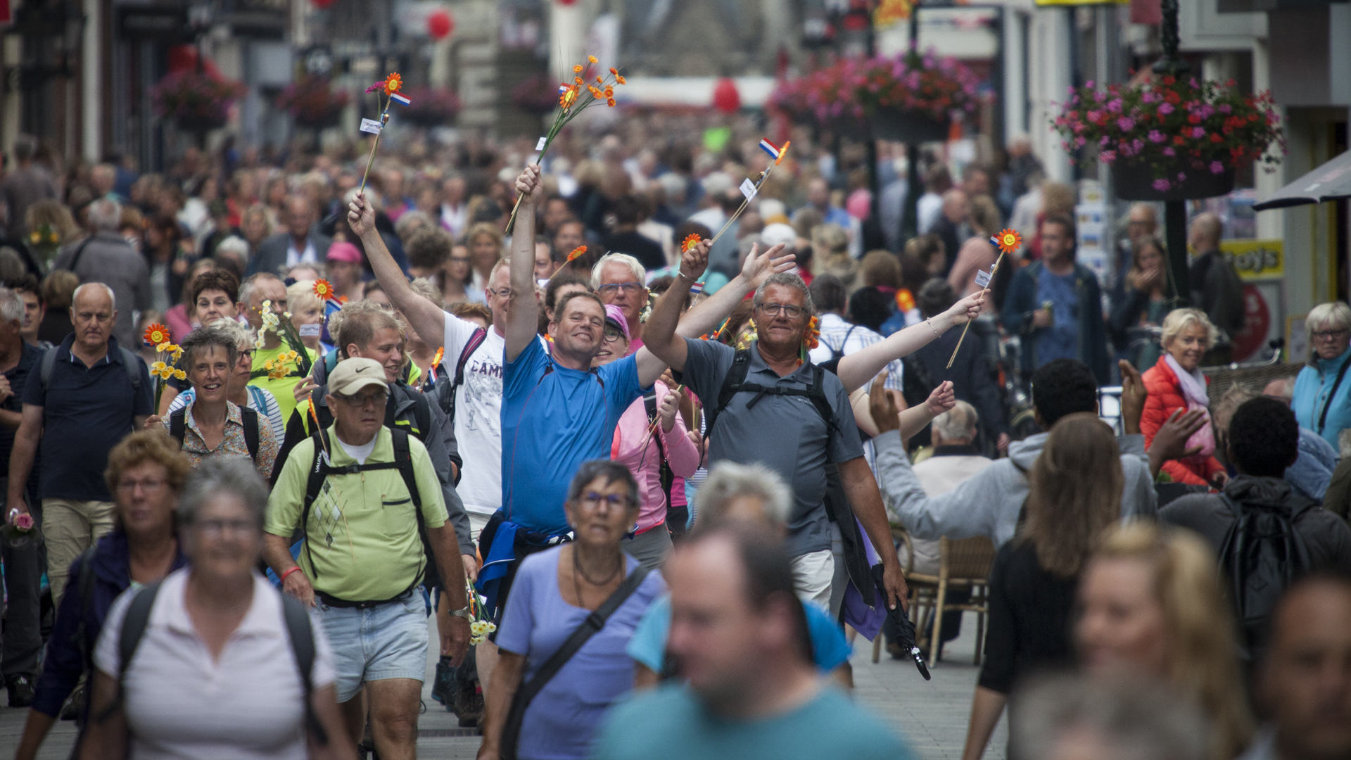 Feestelijk onthaal voor deelnemers Wandel4daagse 1