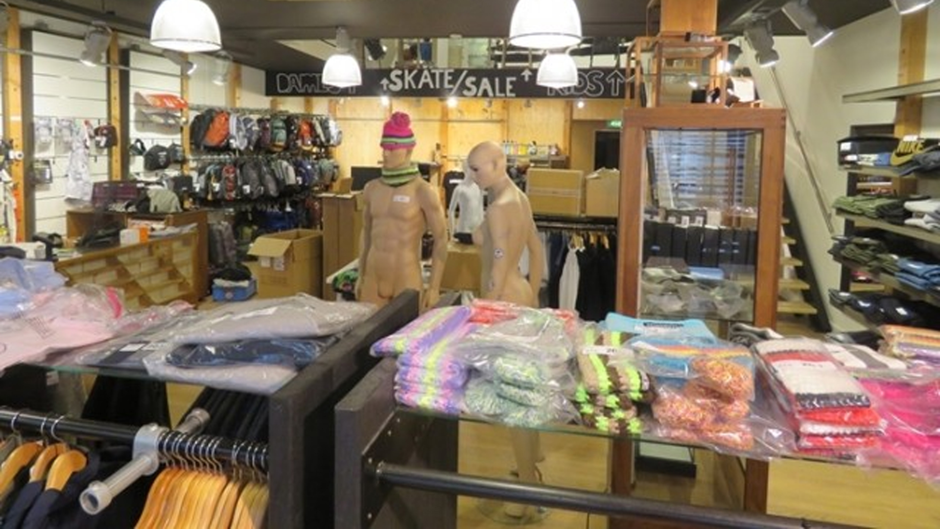 Skate- en Snowboardshop Rollin onder de virtuele hamer