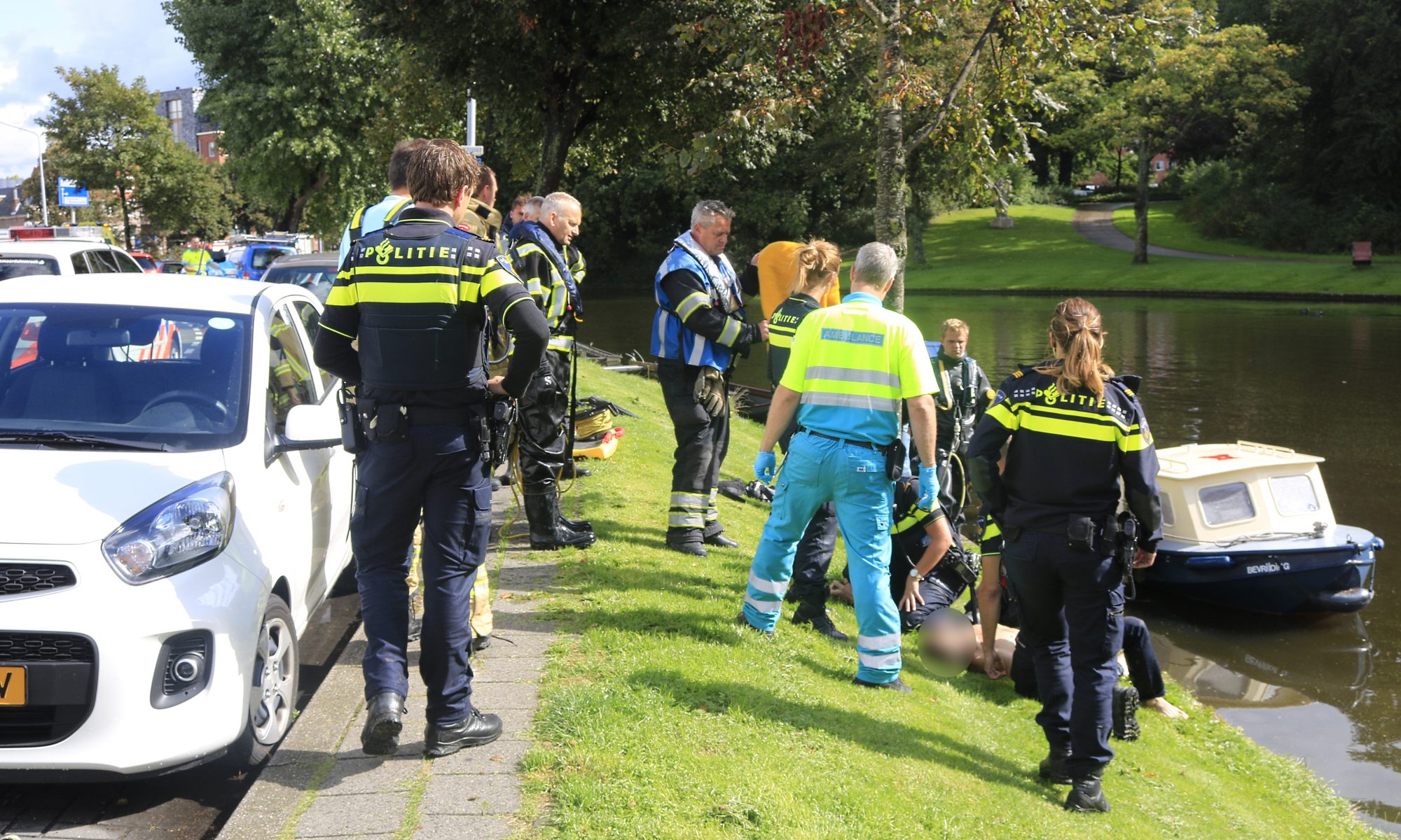 Verwarde man te water bij Geestersingel Alkmaar