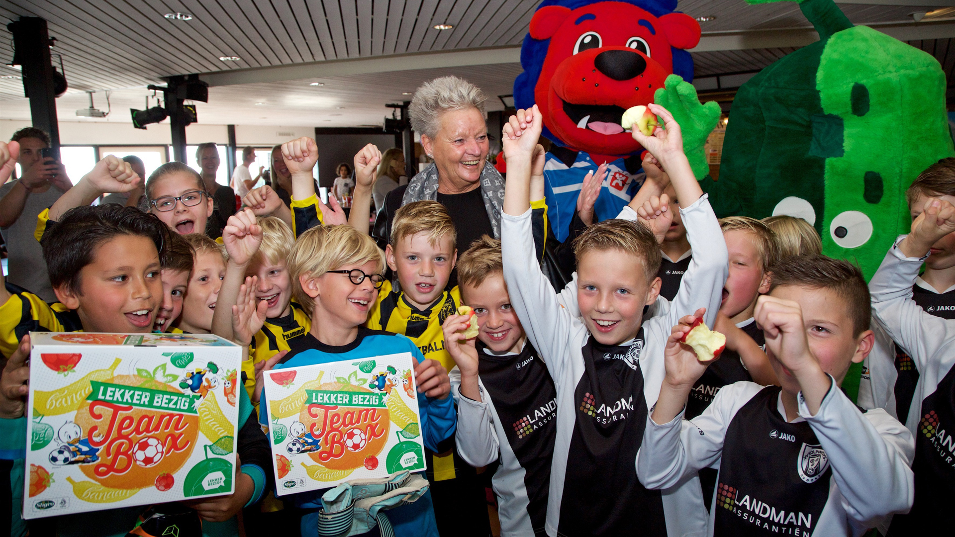 Lekker Bezig sportkantine geopend bij Kolping Boys