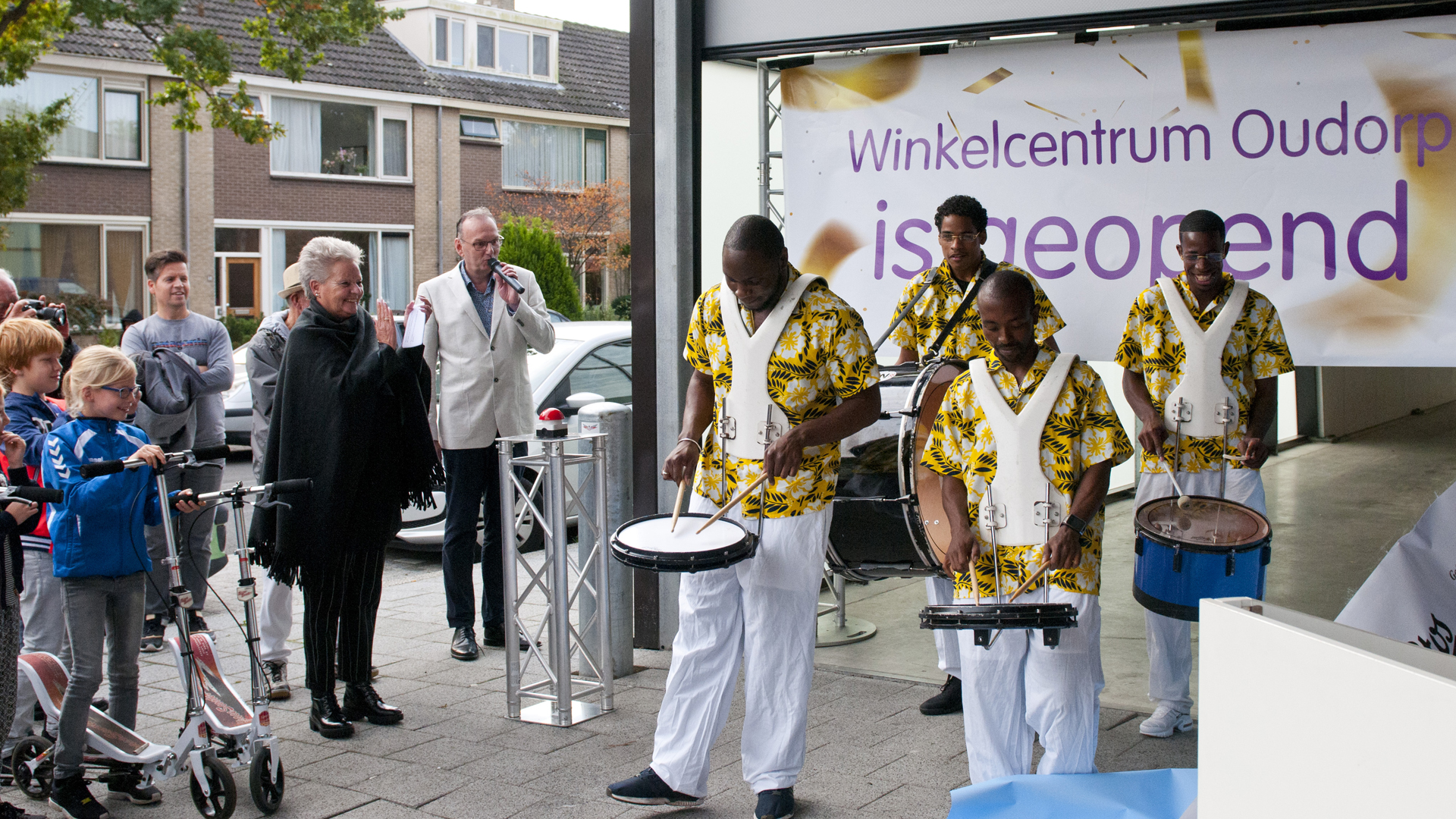 Feestelijke opening Winkelcentrum Oudorp