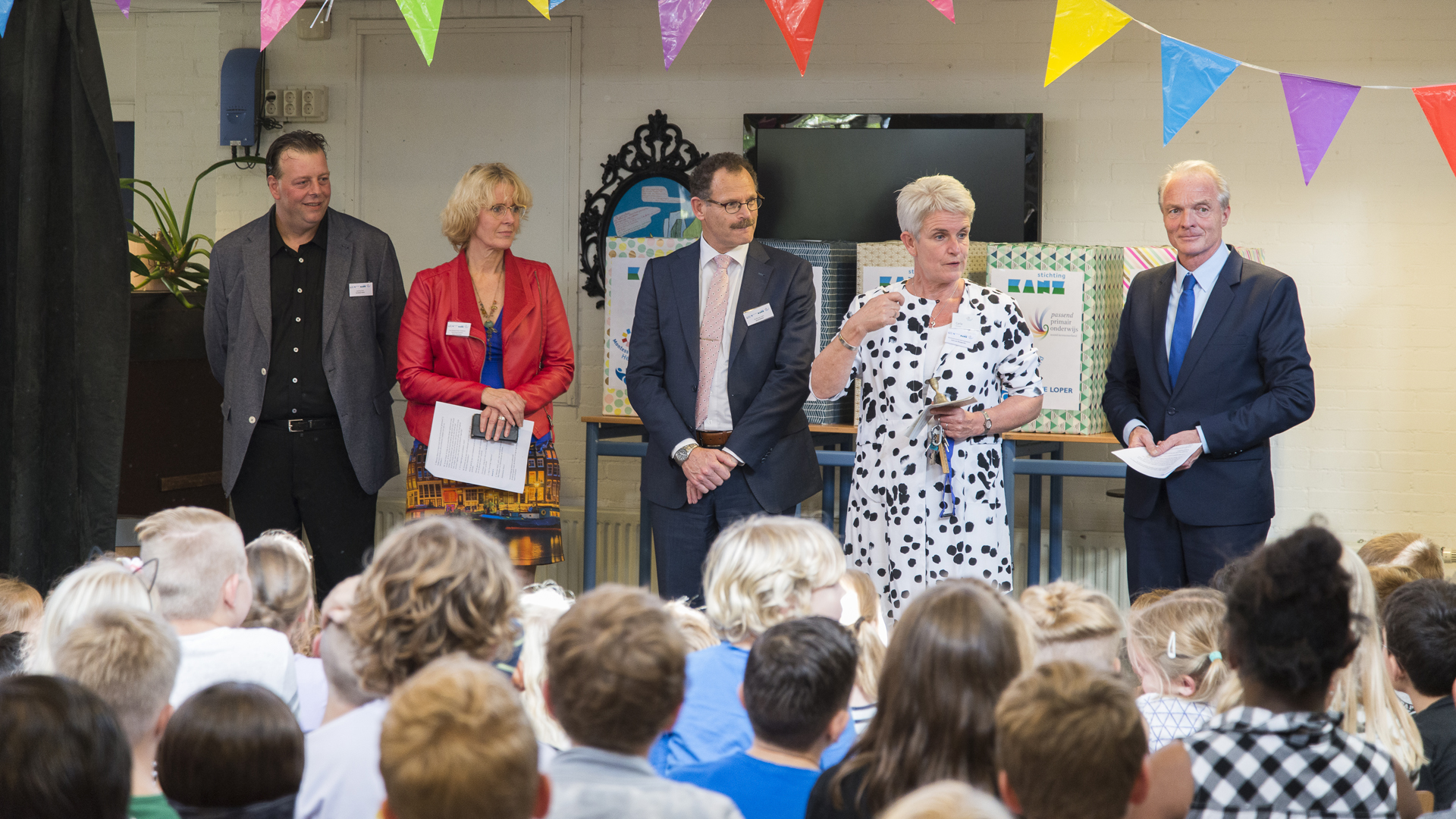 Marc Dullaert opent KanZklas in Heerhugowaard