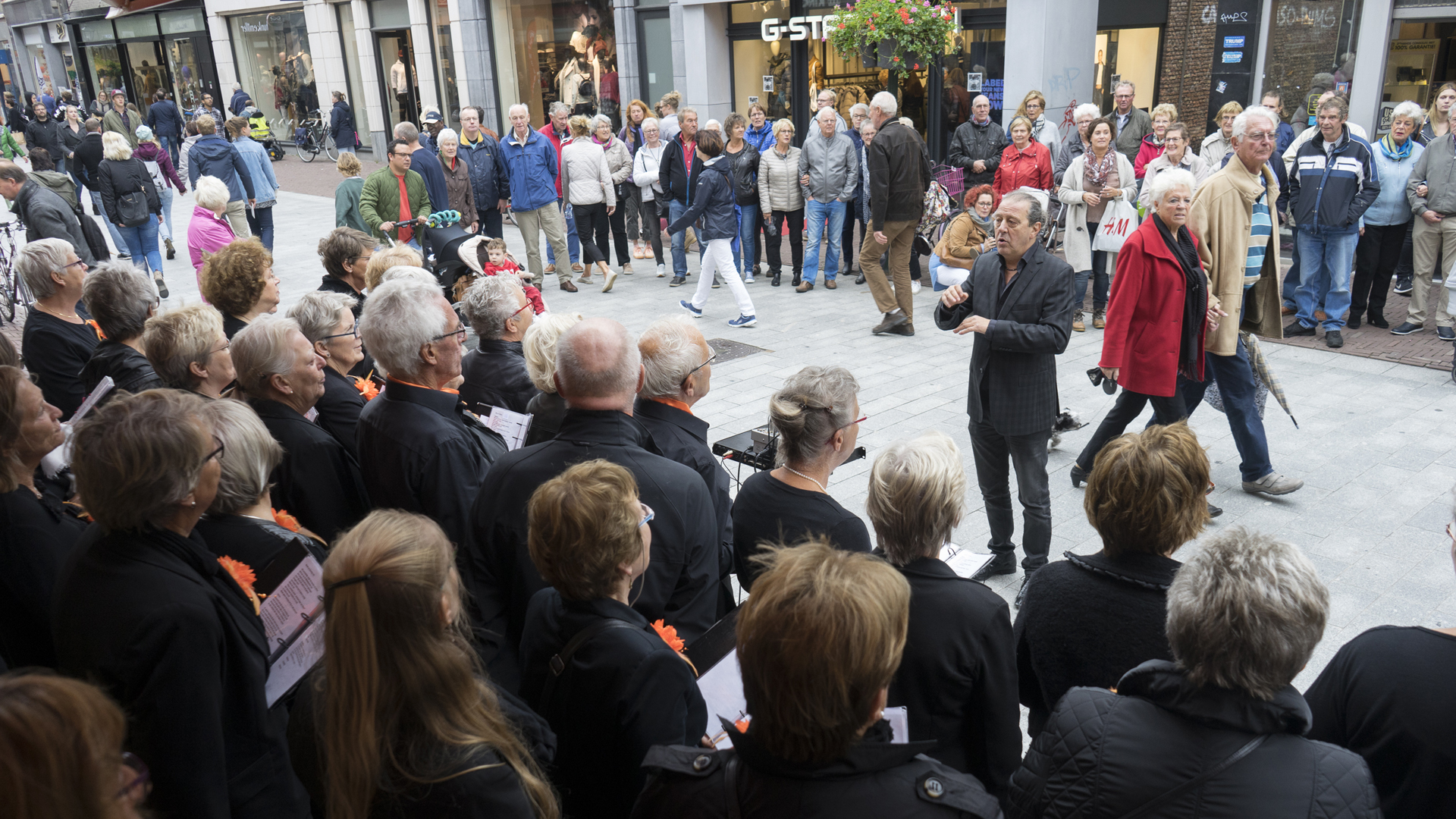 Victoriefeesten van start met 'Alkmaar Zingt' 2