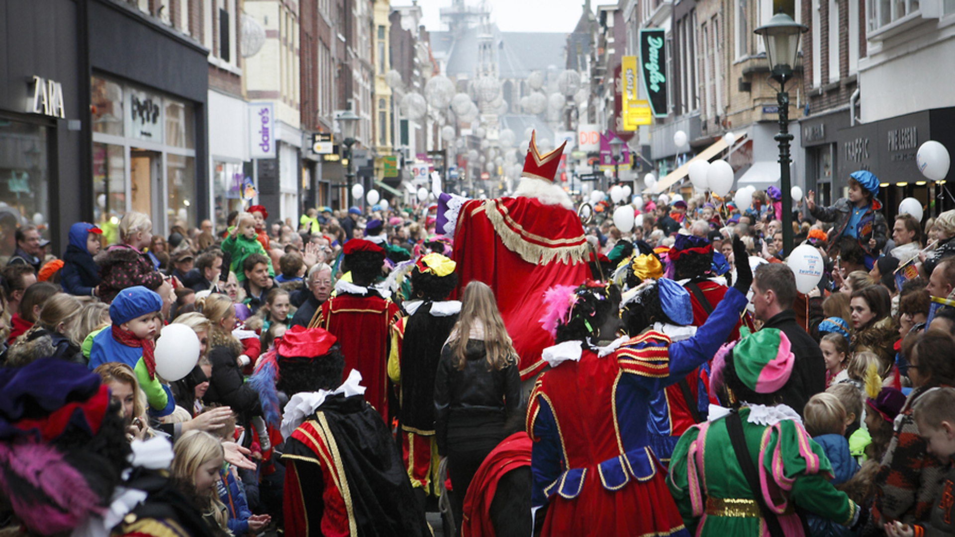 Aankomst Sinterklaas in Alkmaar op 18 november