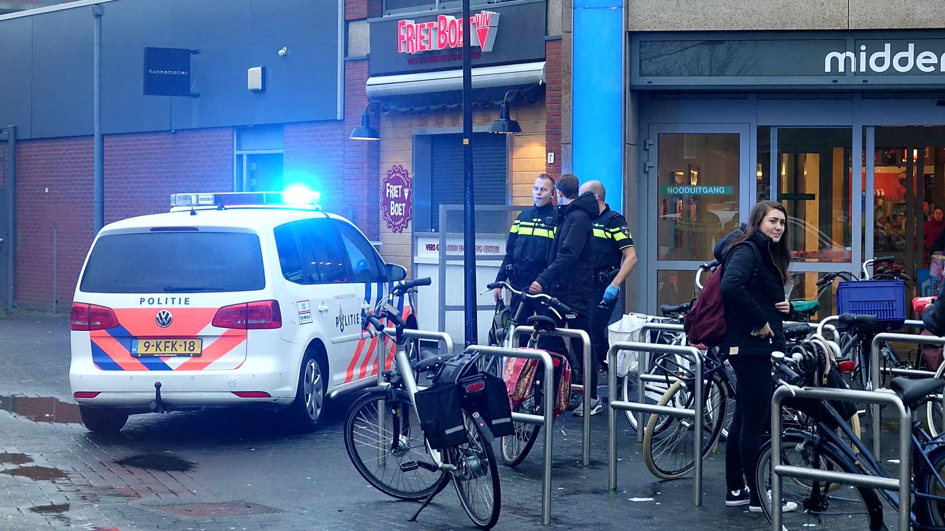 Twee 'gewapende' mannen aangehouden bij Middenwaard