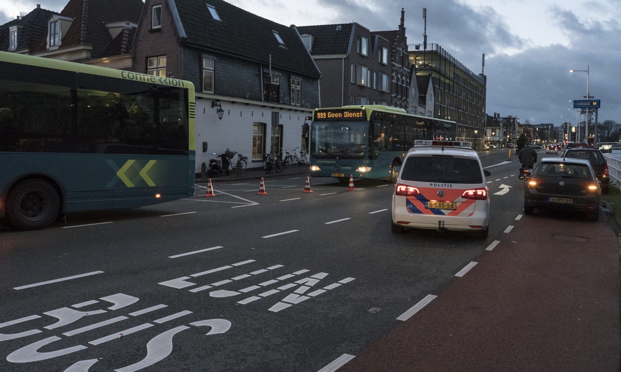 U-bocht maken op Kanaalkade in Alkmaar blijkt slecht idee