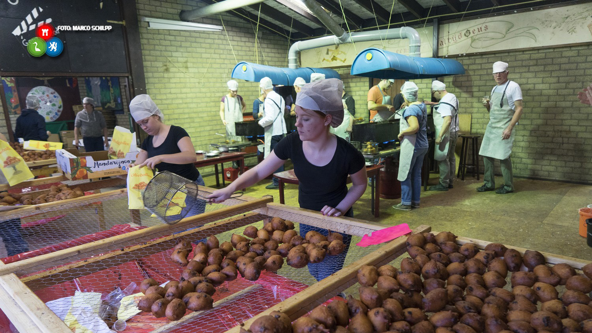 Scoutinggroep De Geuzen bakt 20.000 oliebollen 1