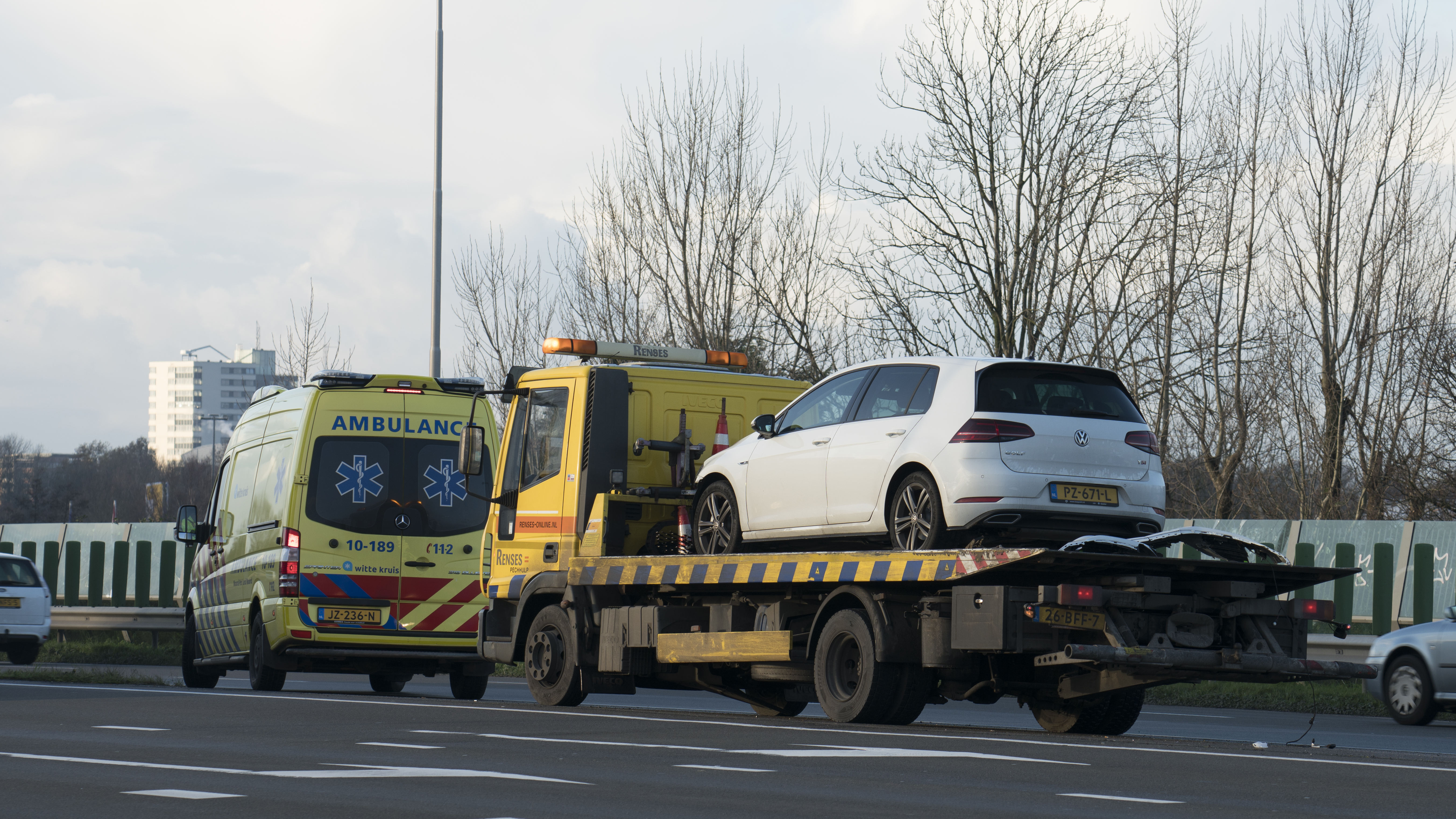 Kop-staartbotsing op Nollenweg (N508) richting Alkmaar 2