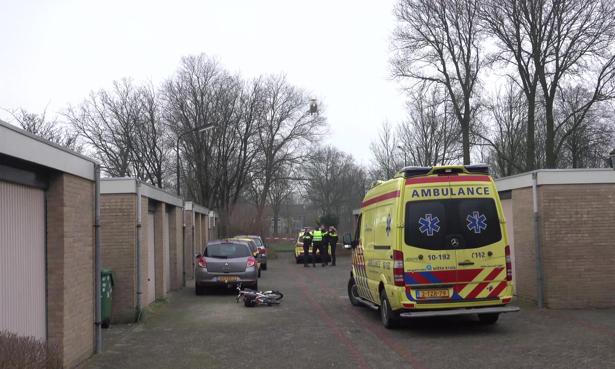 Vrouw naar ziekenhuis na gewelddadige aanval in Heerhugowaard (VIDEO)