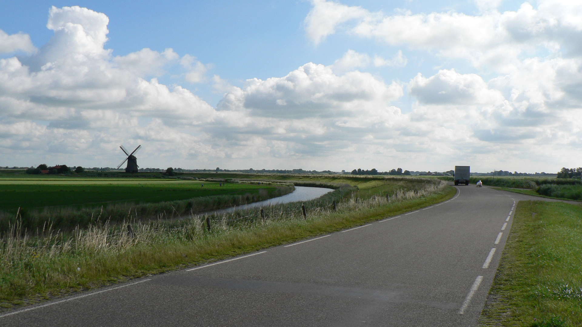 Alkmaar polder weg dijk kanaal landweg