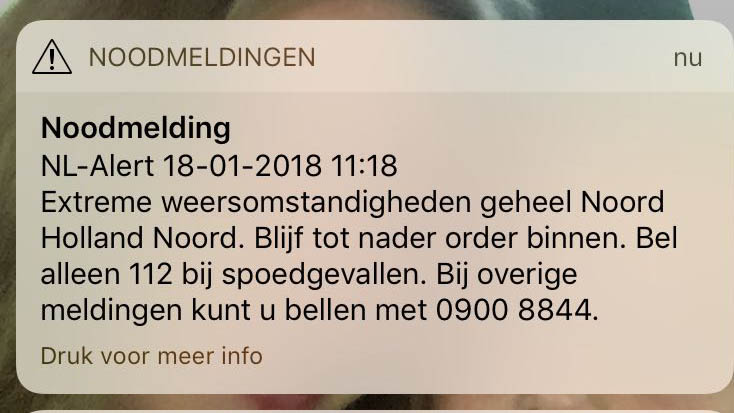 NL Alert geeft waarschuwing: blijf binnen