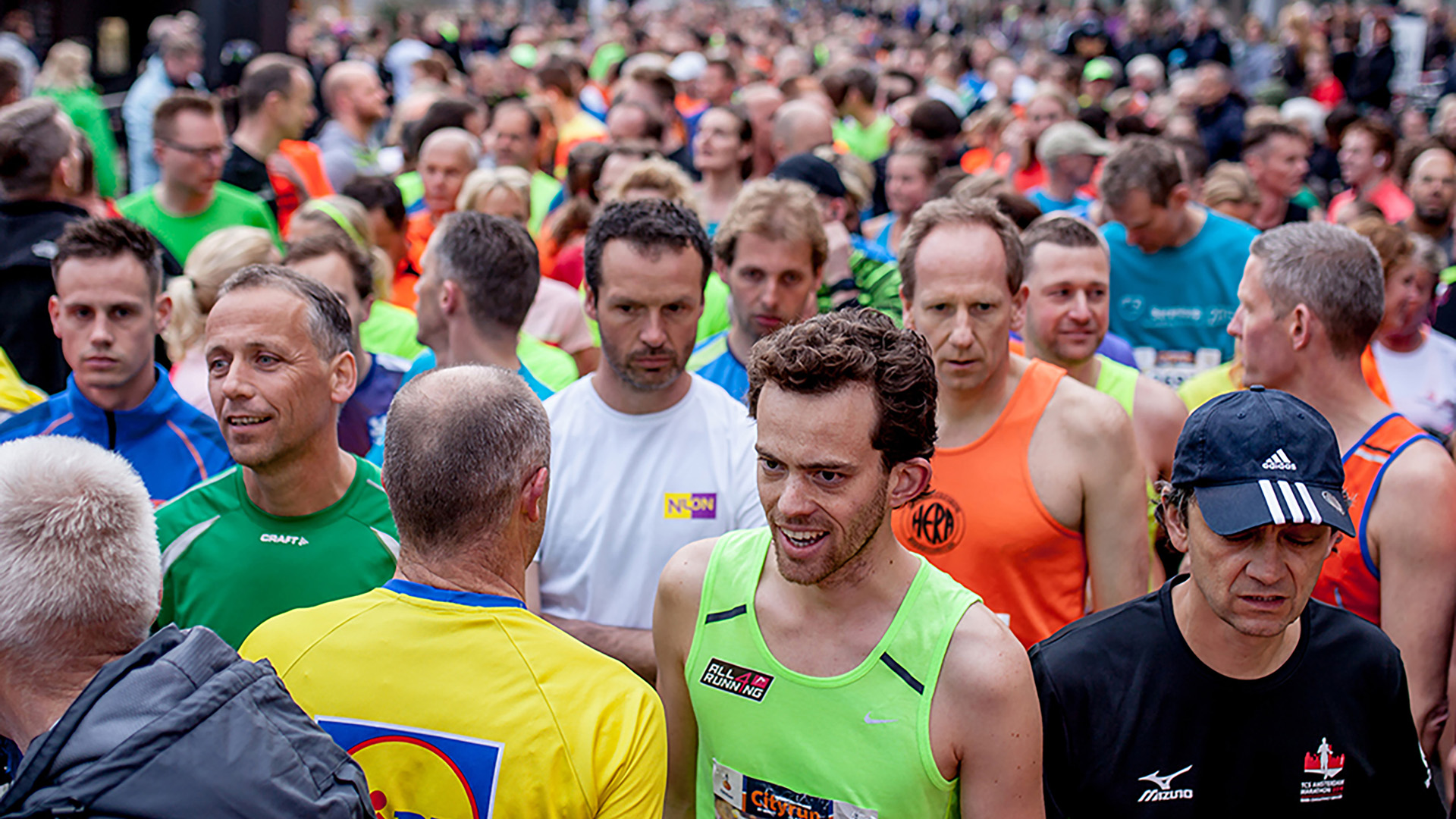 Een succesvolle Heerhugowaard Cityrun by Night begint bij AV Hera