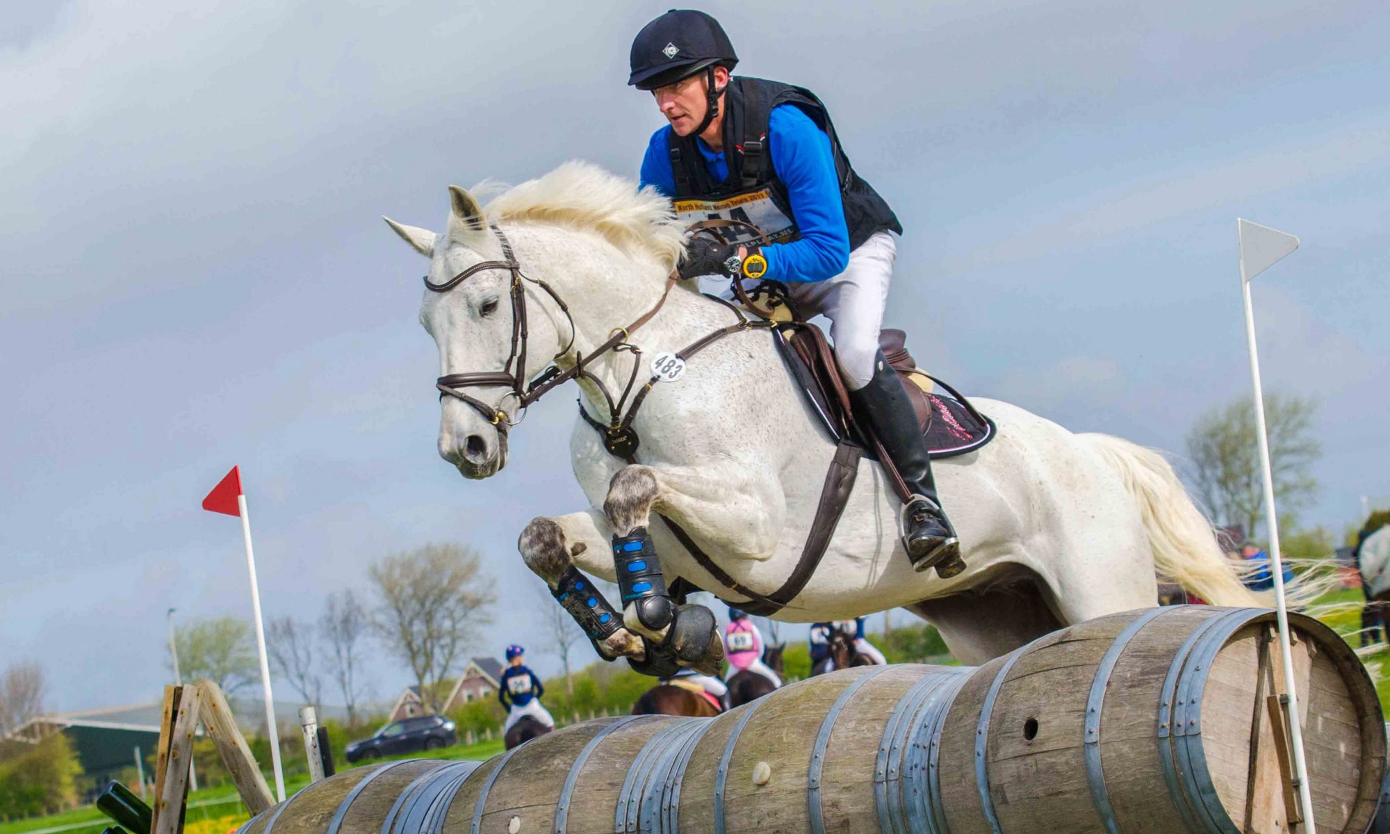 Europese paardentopsport in Oudkarspel tijdens NHHT