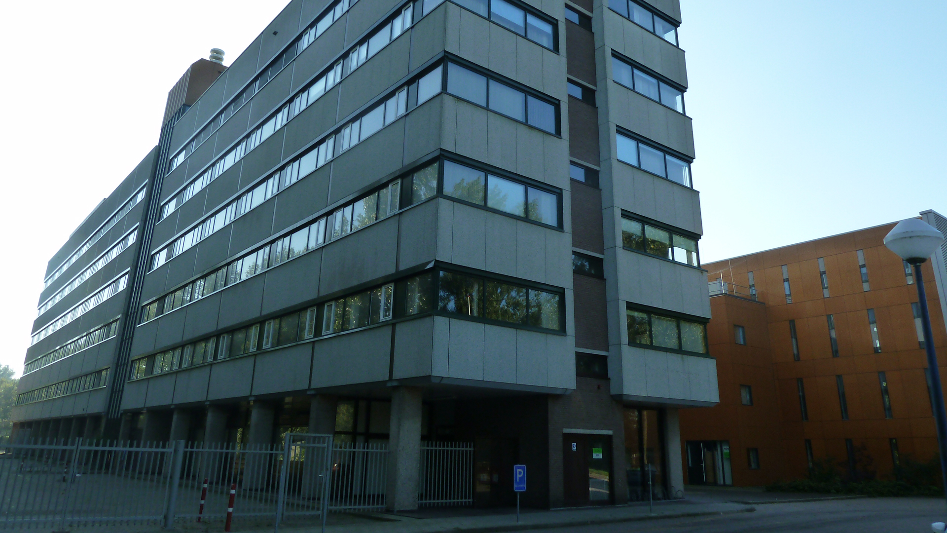 Asielzoekerscentrum aan Robonsbosweg in Alkmaar sluit 1 oktober