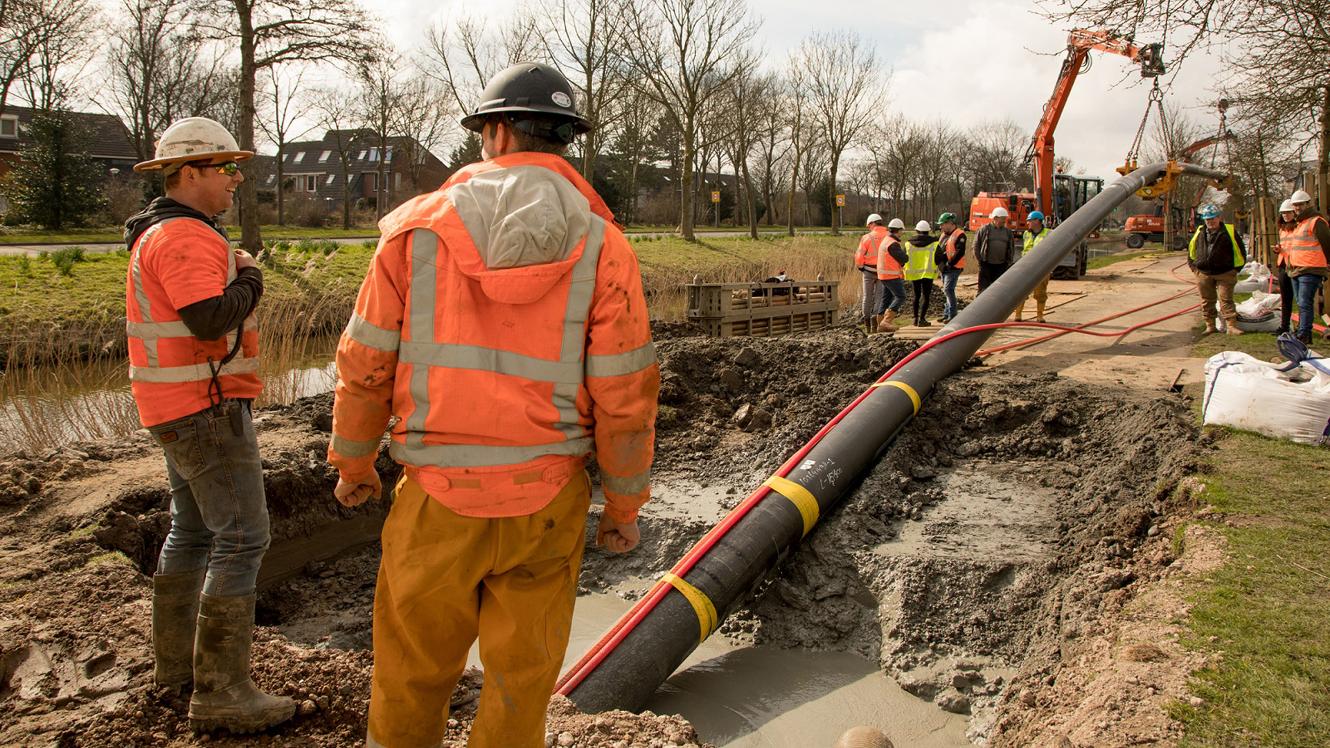 Succesvolle boring voor HVC Warmtenet onder Westtangent door