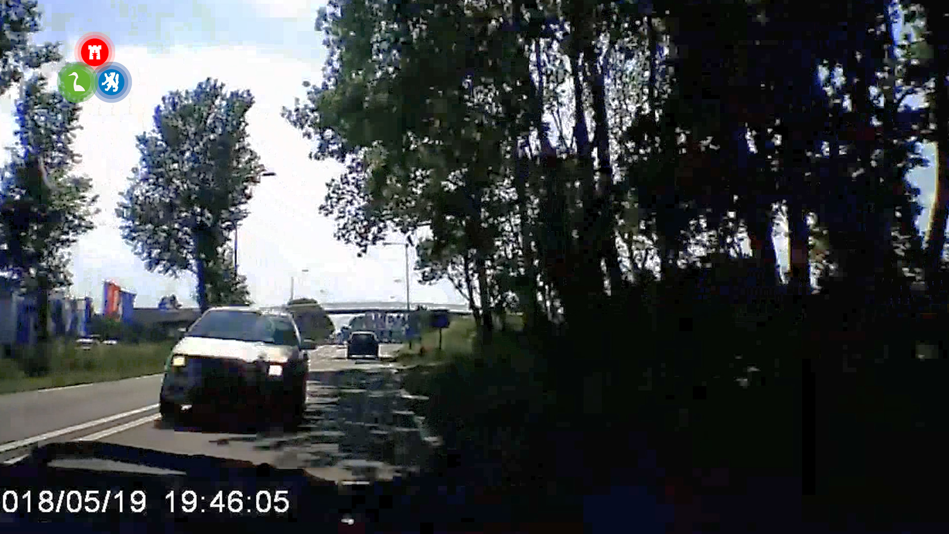 Bijna frontale botsing op N242 gaat viraal (VIDEO) 1