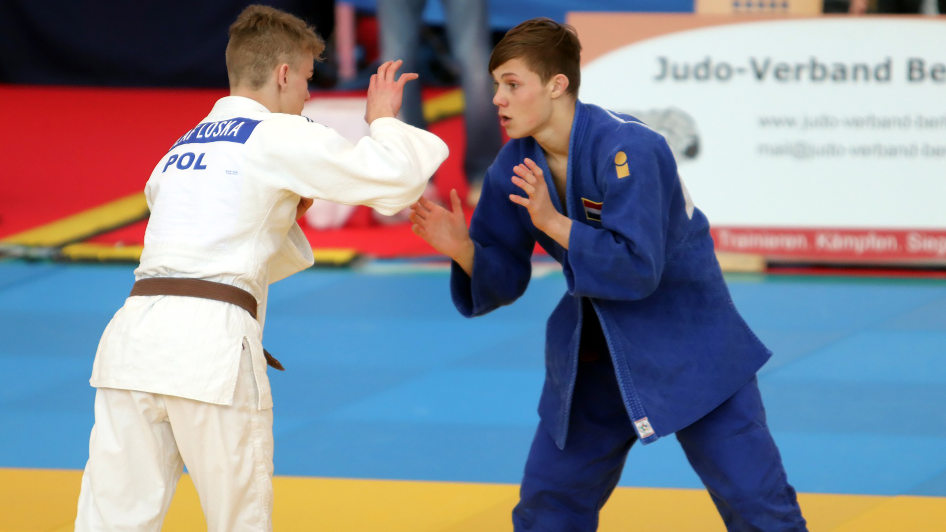 Judoka Dylan van der Kolk op EK in Sarajevo