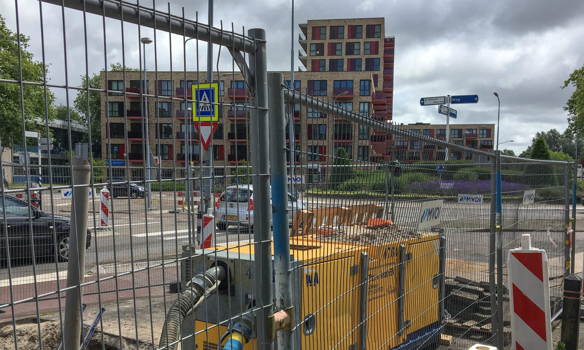 Rotonde Vondelstraat Willem de Zwijgerlaan tijdelijk afgesloten