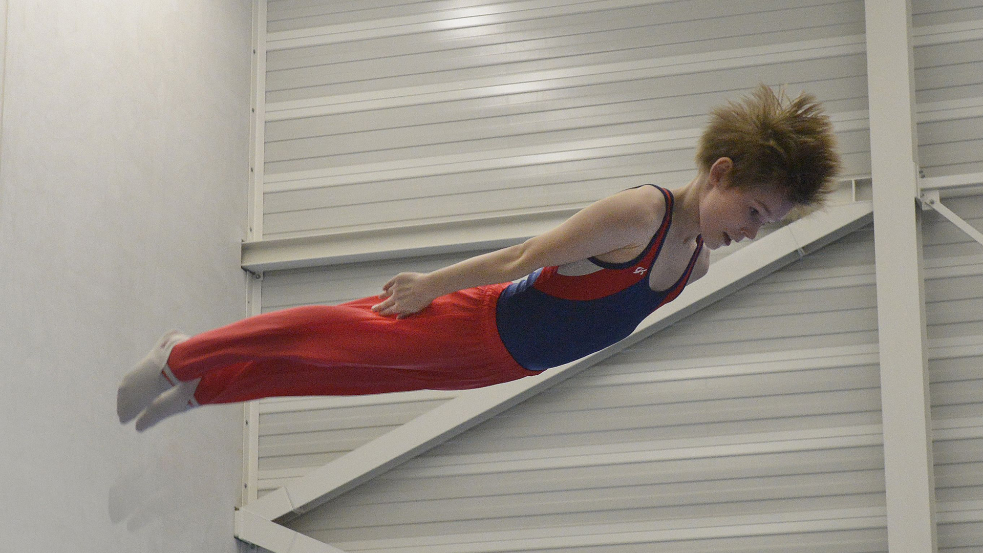 Trampoline leren springen tijdens zomerclinics bij Triffis