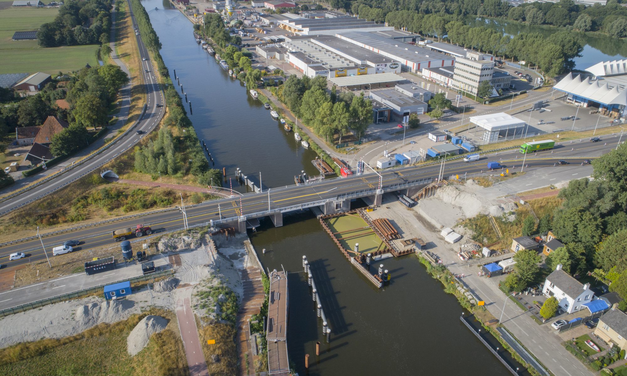 Leeghwaterbrug in N242 half jaar later opgeleverd