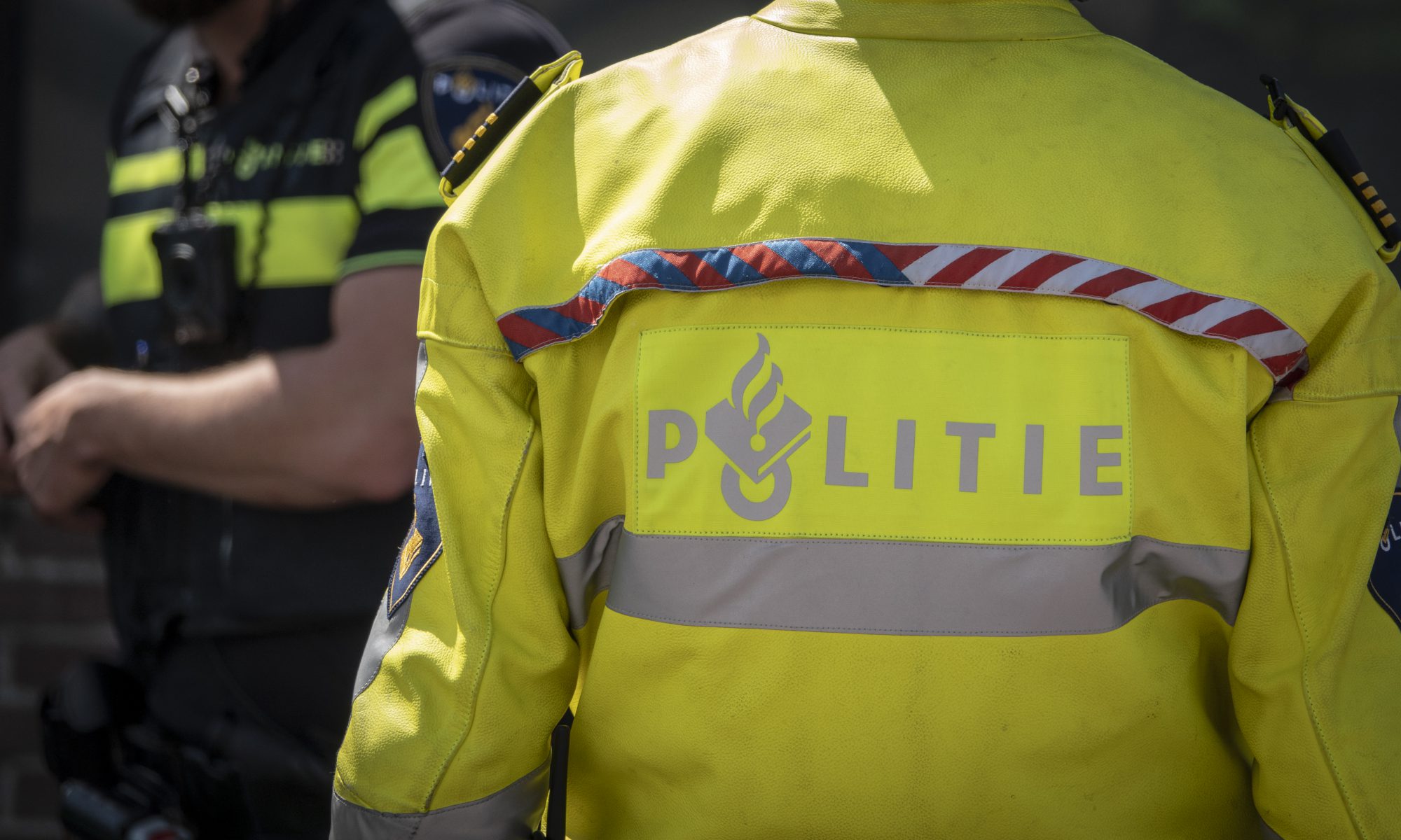 Politie Alkmaar zoekt twee mannen na inbraak in huis aan Karintiëstraat