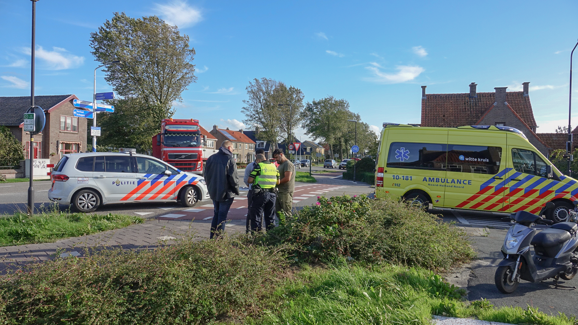 Fietser gewond op Middenweg na voorrangsfout