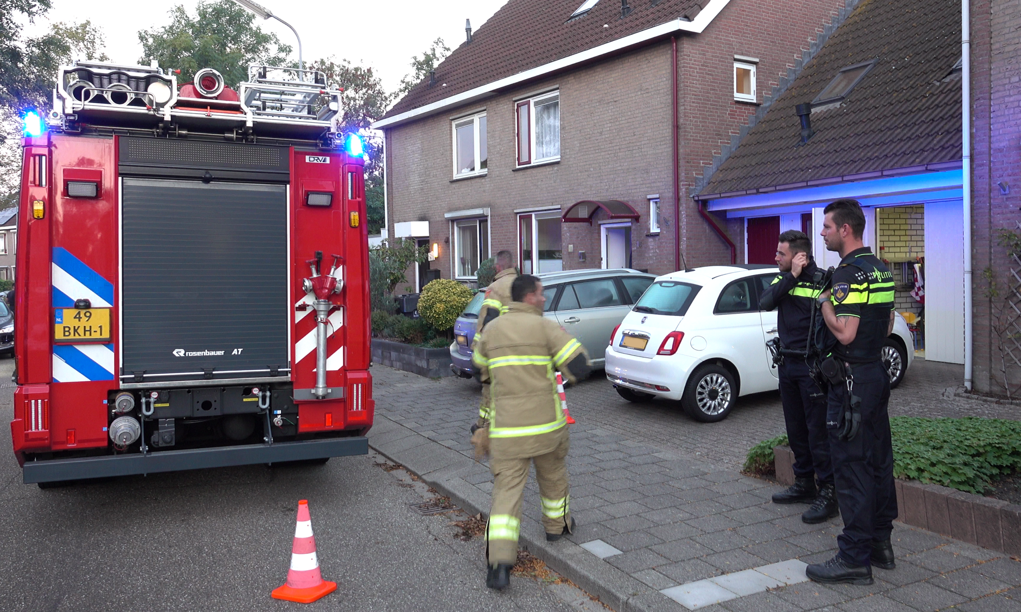 Drie personen onwel in woning in Zuid-Scharwoude