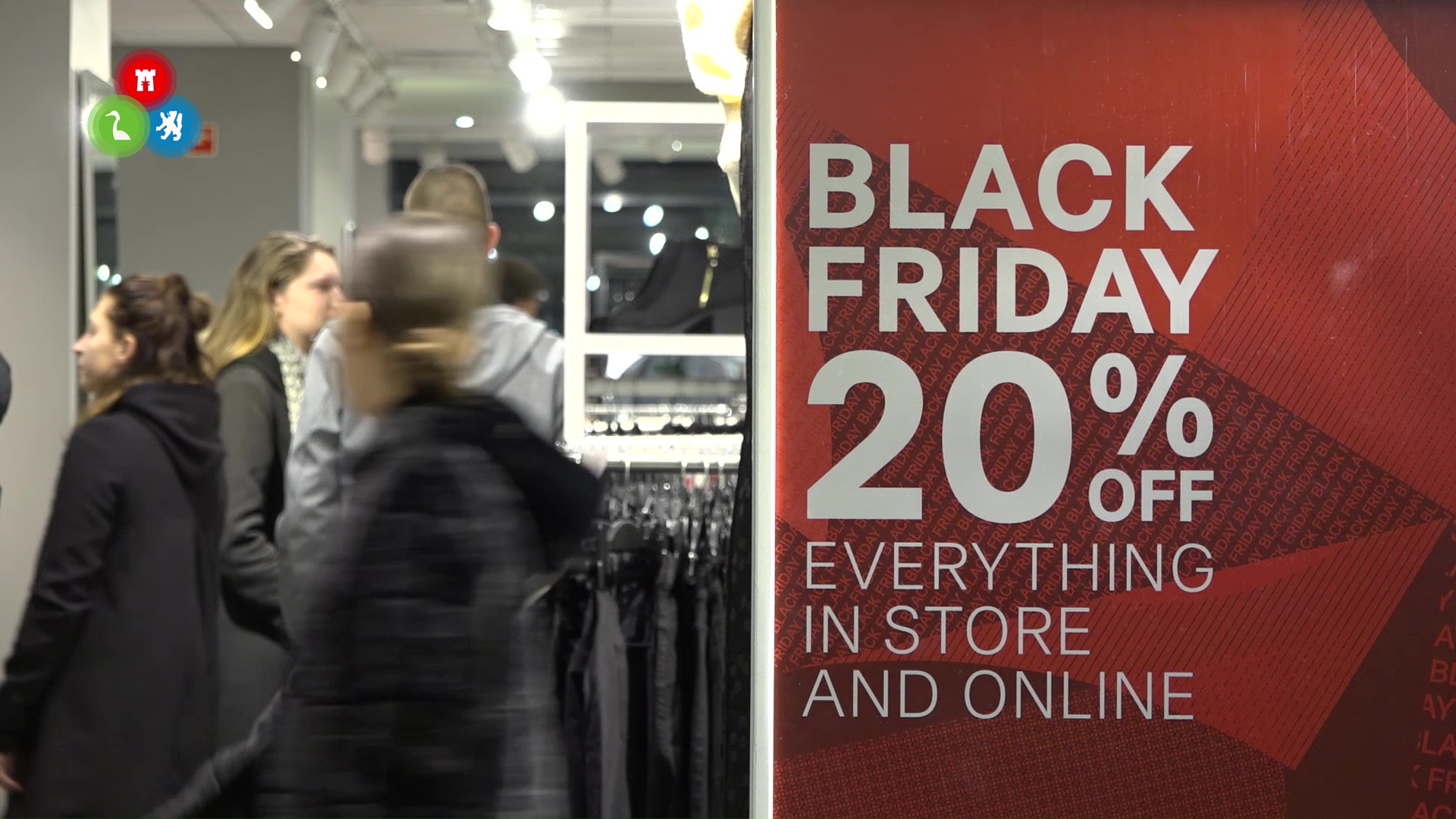 Flinke drukte bij Black Friday Shoppingnight in Middenwaard (VIDEO)