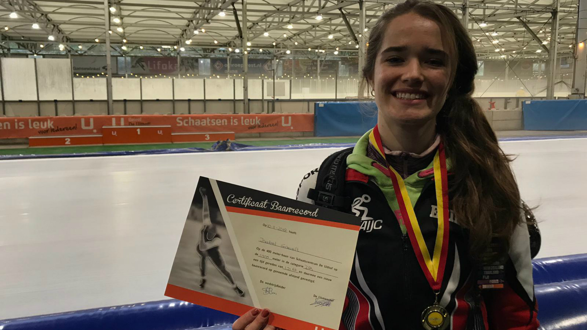 Lid Alkmaarse IJsclub Isabel Grevelt presteert bij Residentie Cup