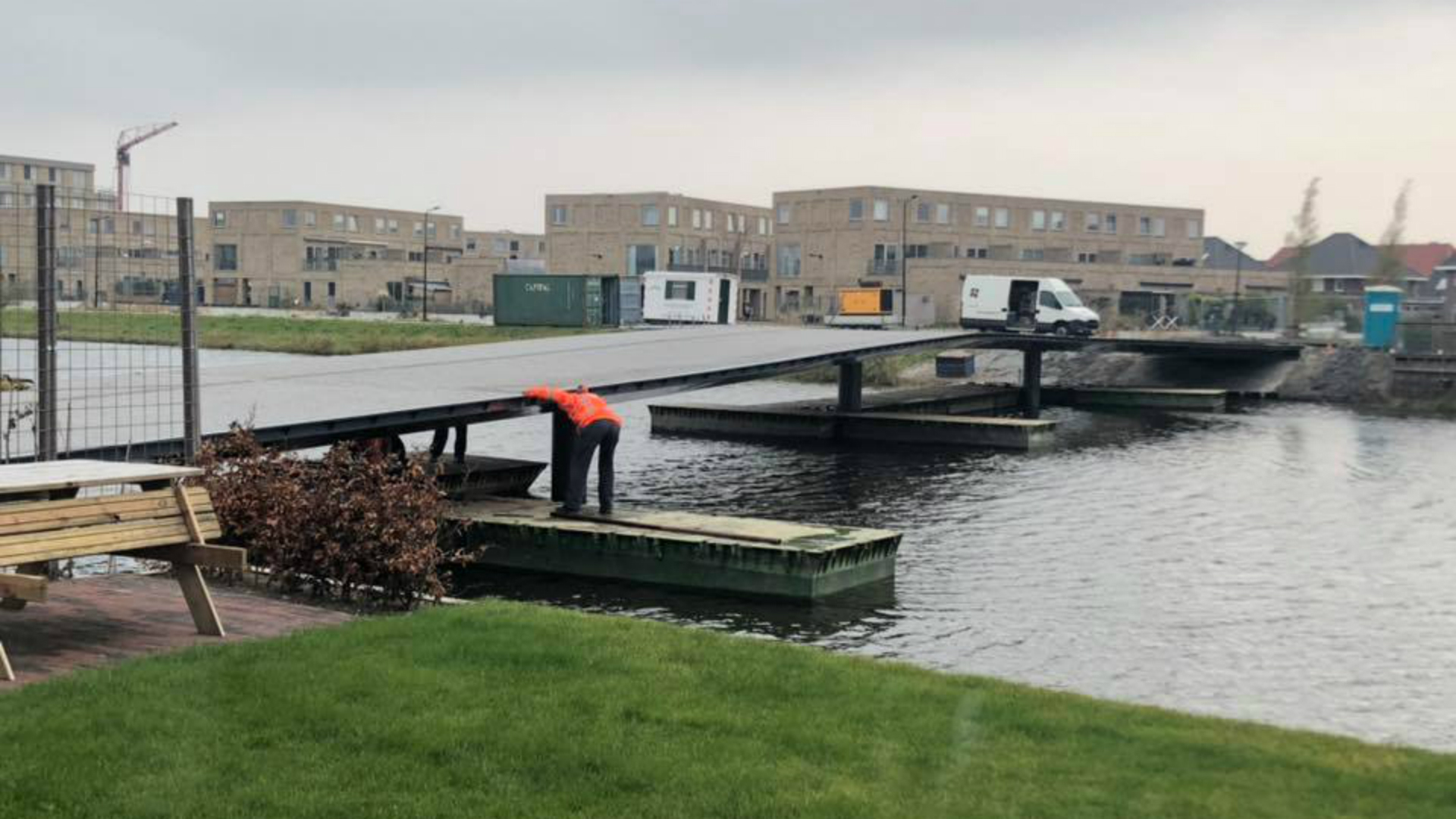 Nieuwe fietsbrug in De Draai krijgt vorm