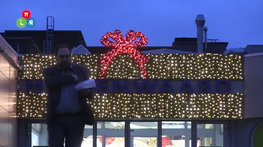 20181213 HHW kerstverlichting Middenwaard V2