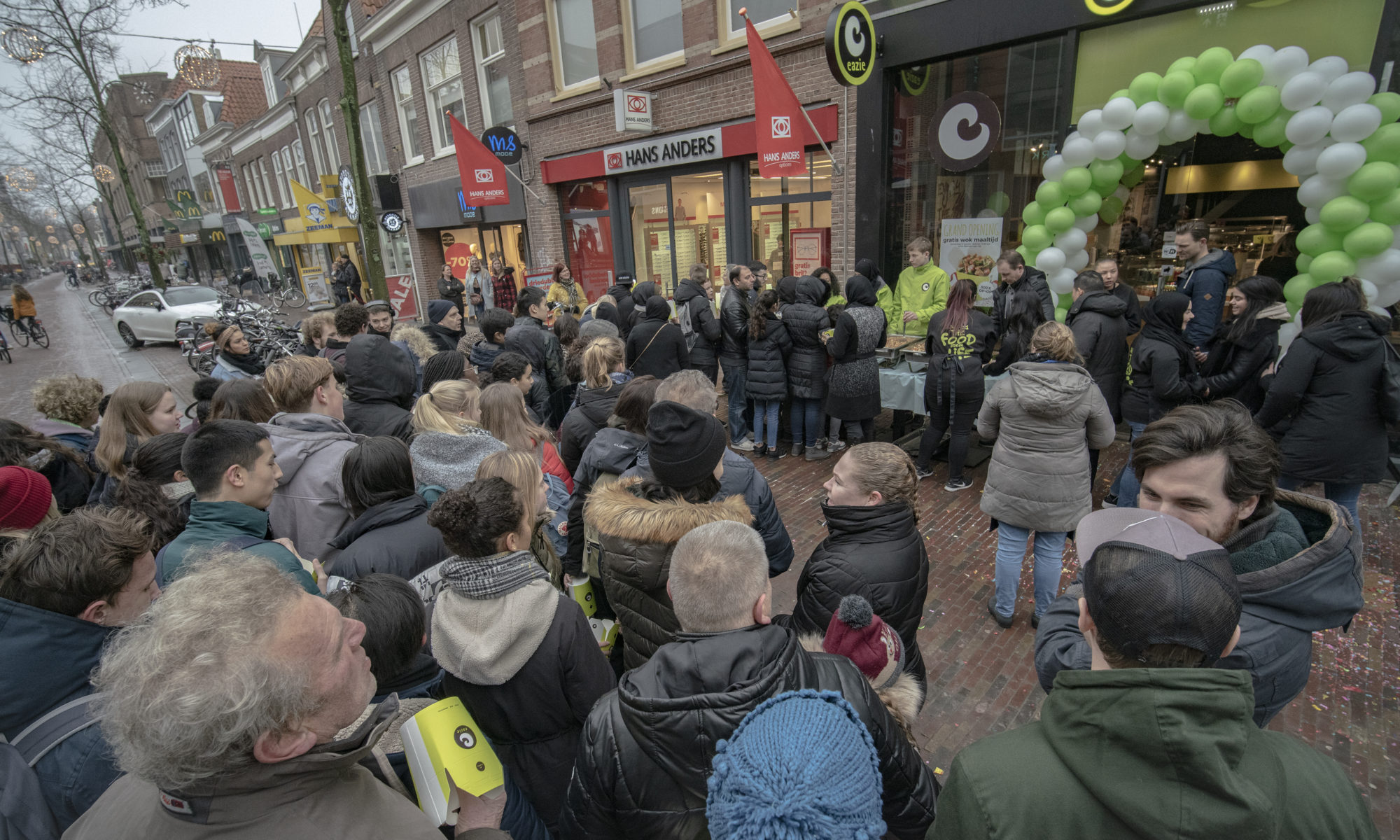 In de rij voor een gratis gezonde maaltijd