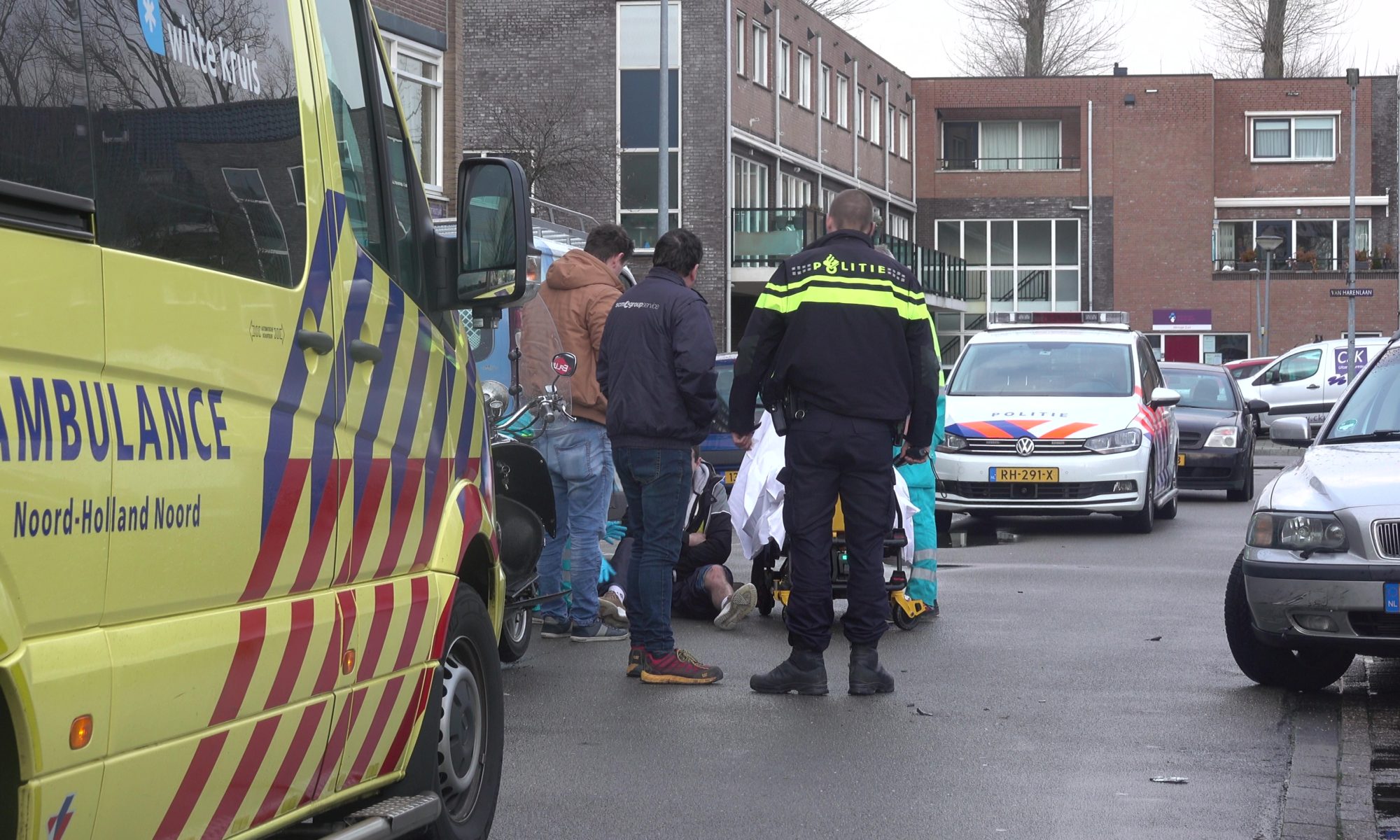 Uitparkeren in Alkmaar leidt tot ongeval en gewonde