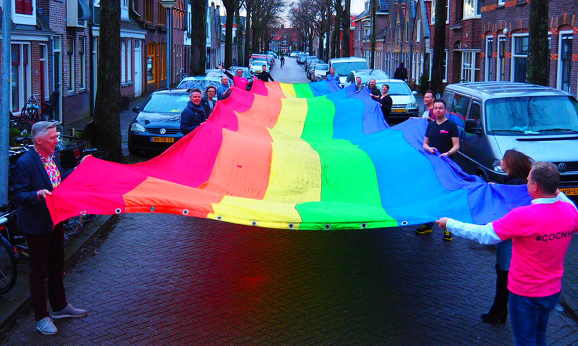 Regenboogbanier benadrukt Alkmaars inclusieve samenleving