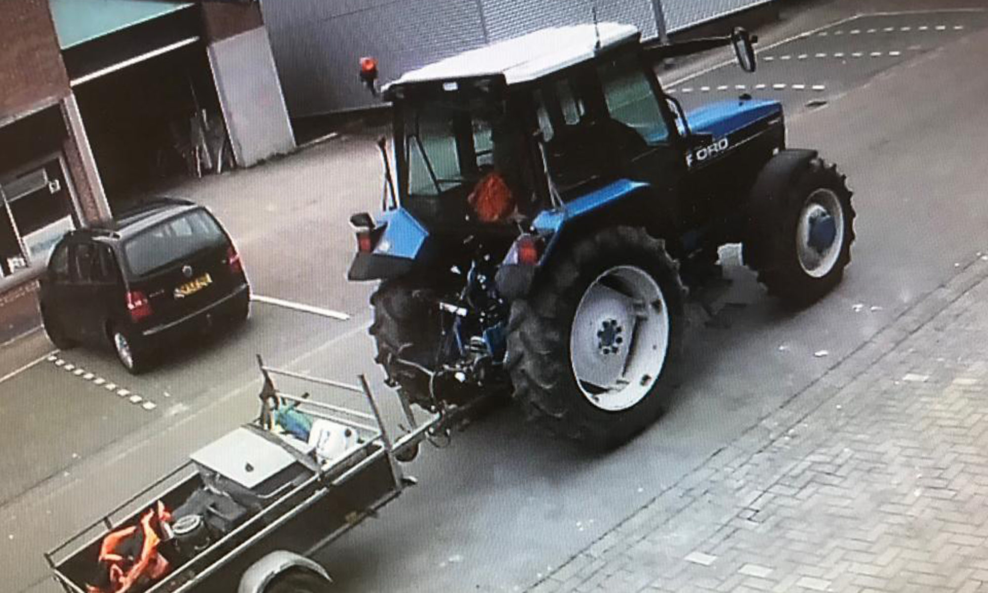 Blauwe tractor verraadt 'Tractor-dief'