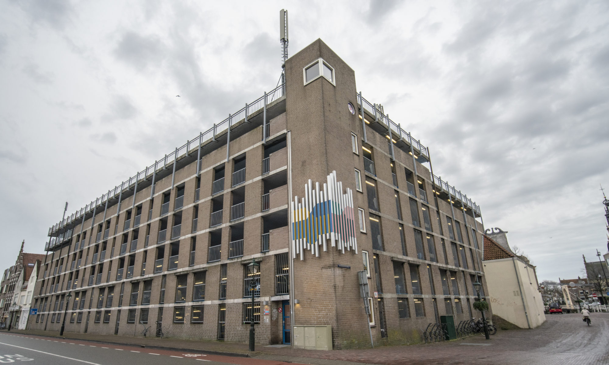 Populair en vervloekt: Karperton meest gebruikte parkeergarage