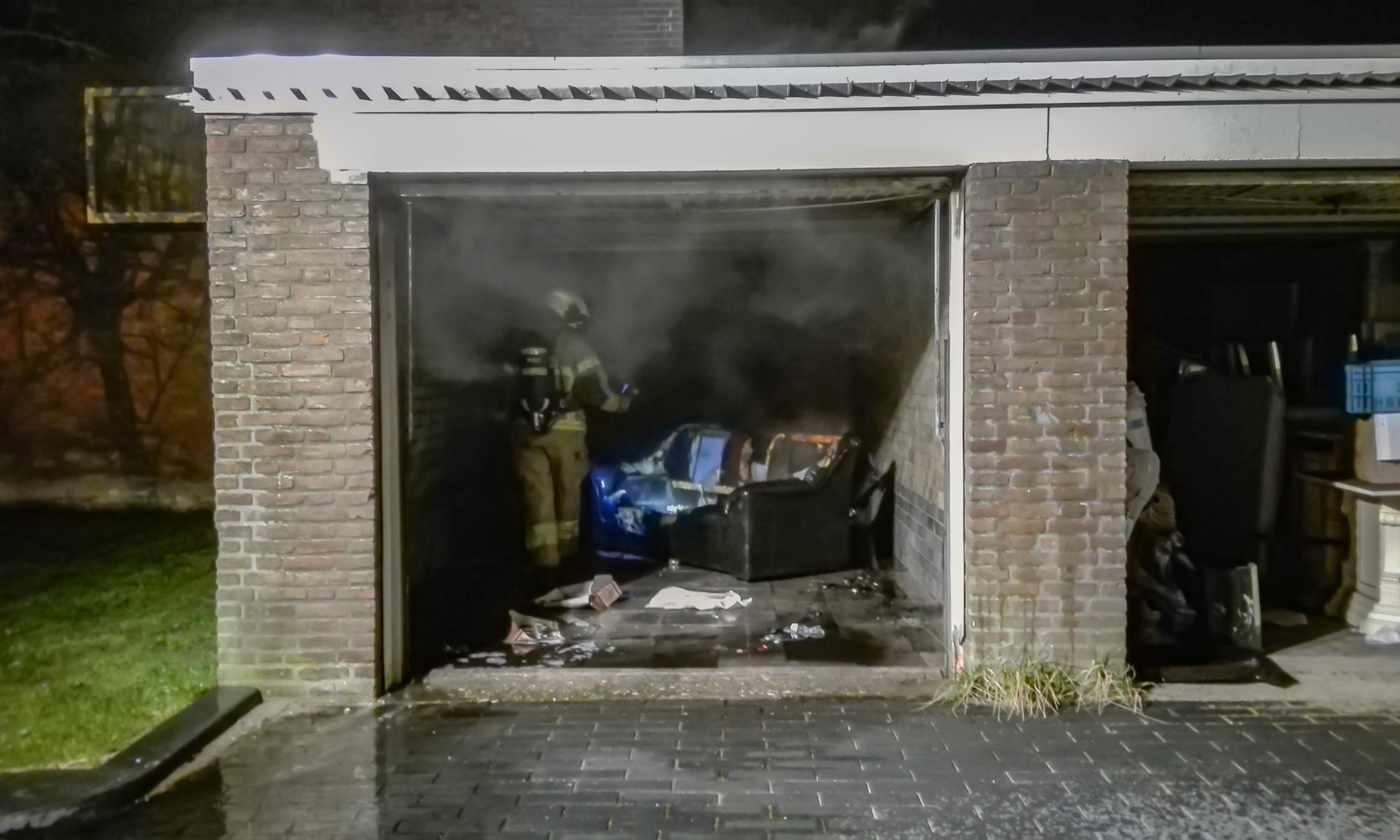 Brandend bankstel zorgt voor uitruk brandweer naar Isoldestraat in Alkmaar