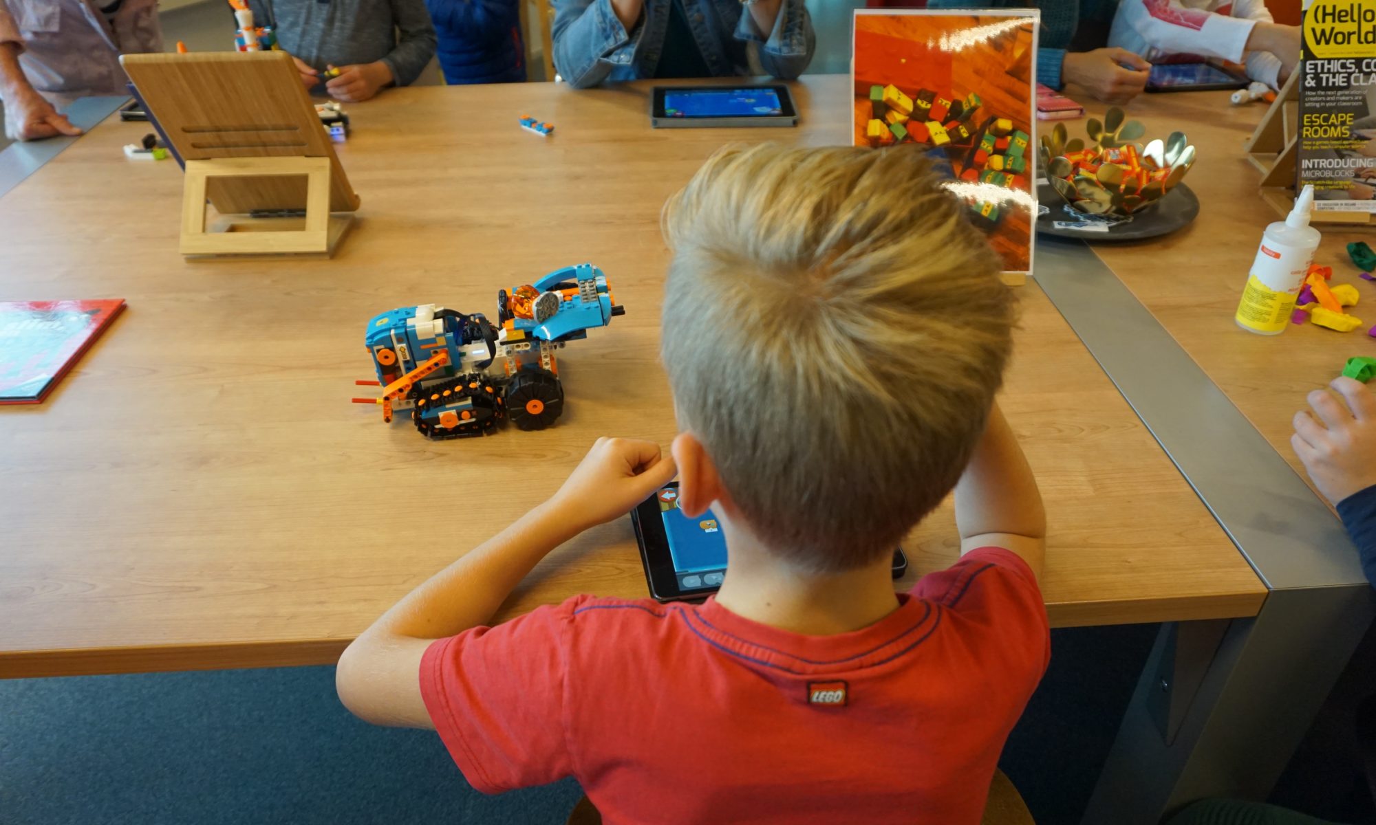 Programmeren met slimme LEGO in Alkmaarse bieb