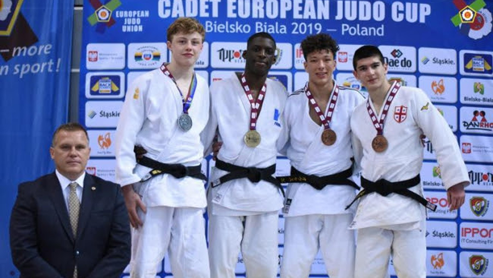 Jonathan Houkes pakt eerste Europacup judo cadettenmedaille