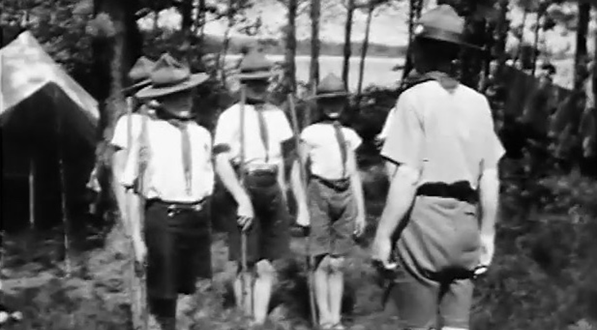 KunstNetTV: Alkmaarse padvinders in 1935 op zomerkamp