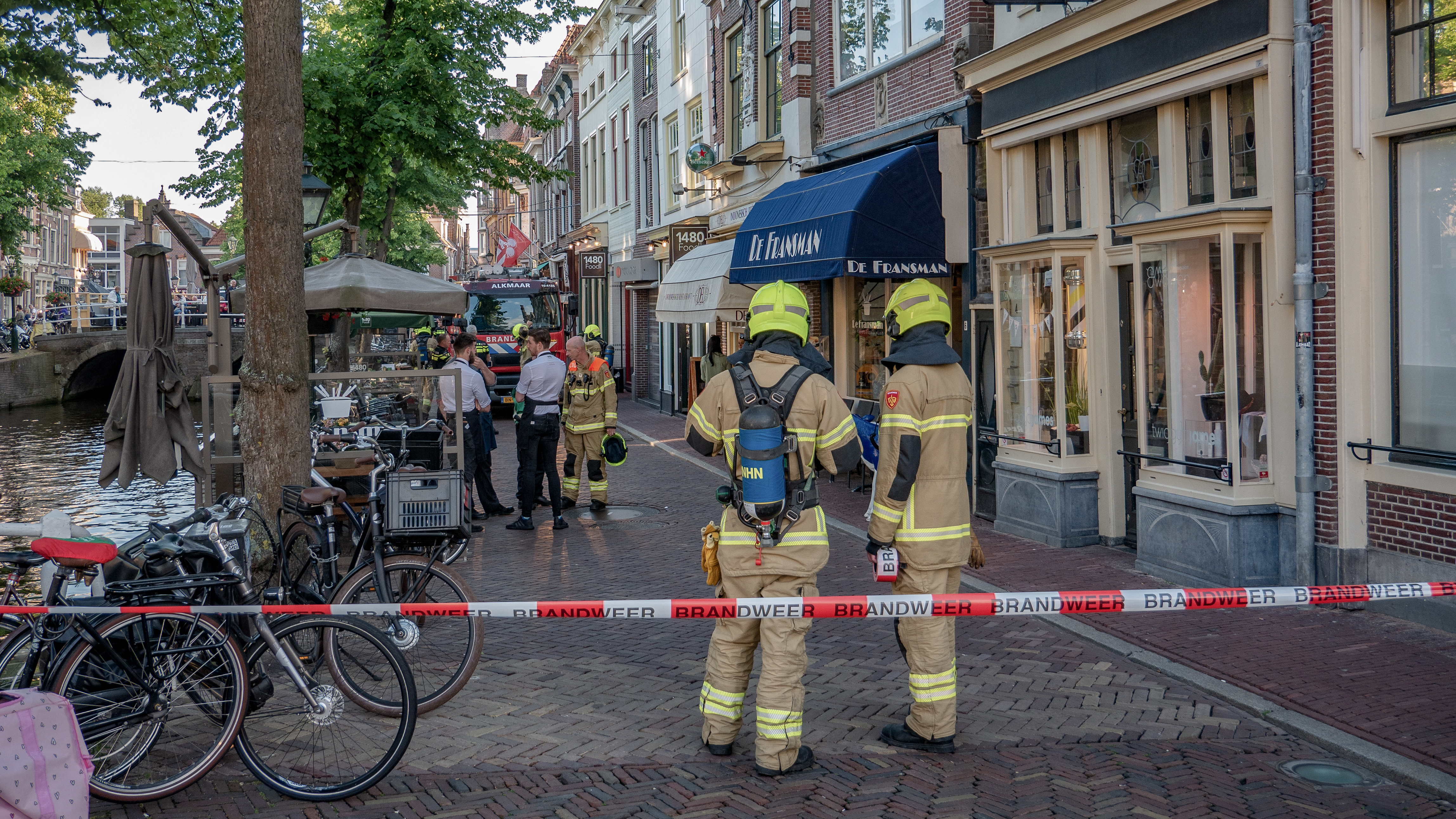 Keukenbrandje zorgt voor ontruiming Alkmaarse 1840 Food Bar