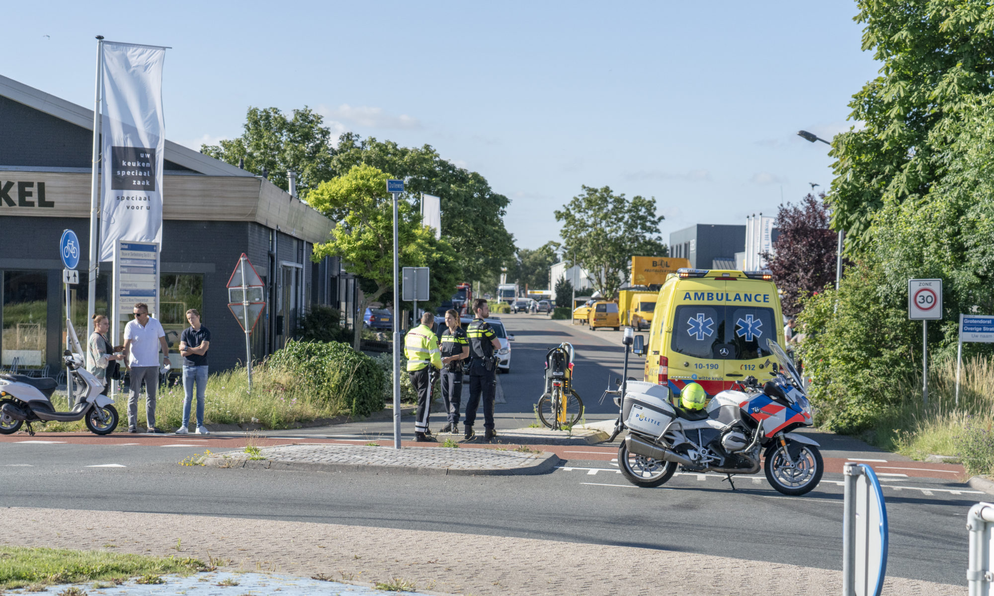 Scooterrijder gewond na voorrangsfout Nauertogt Langedijk