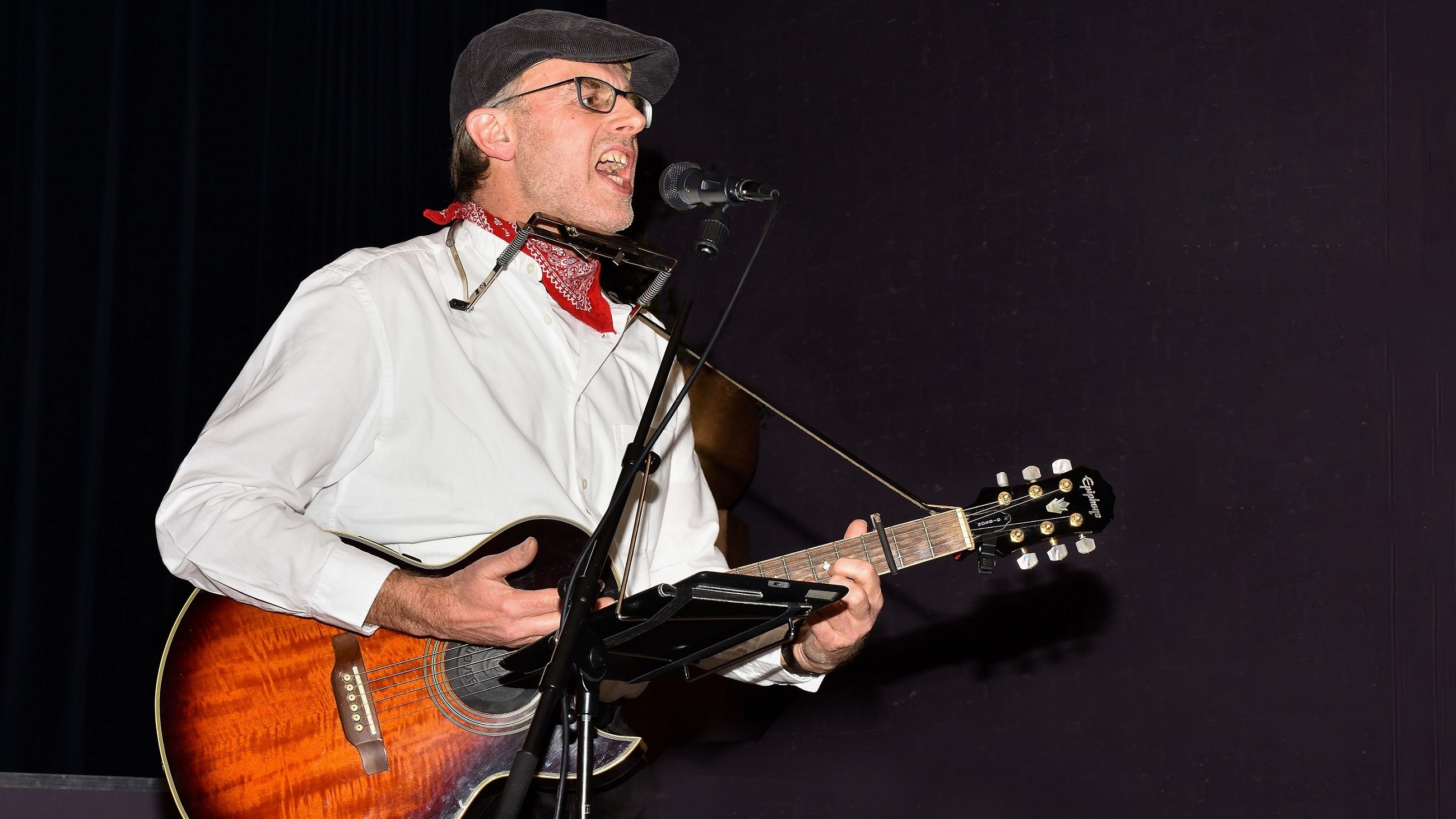 Kees Kaas verzorgt aftrap van winterprogramma Raadhuis Grootschermer 🗓