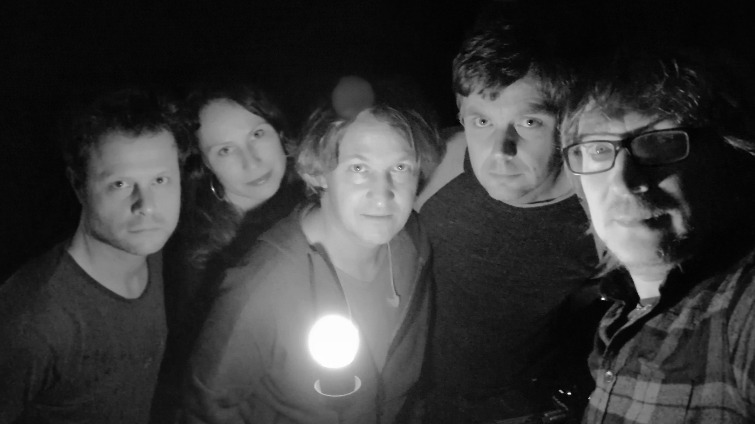 The Gathering viert 30e levensjaar met ‘Auto-reverse’ in Victorie 🗓