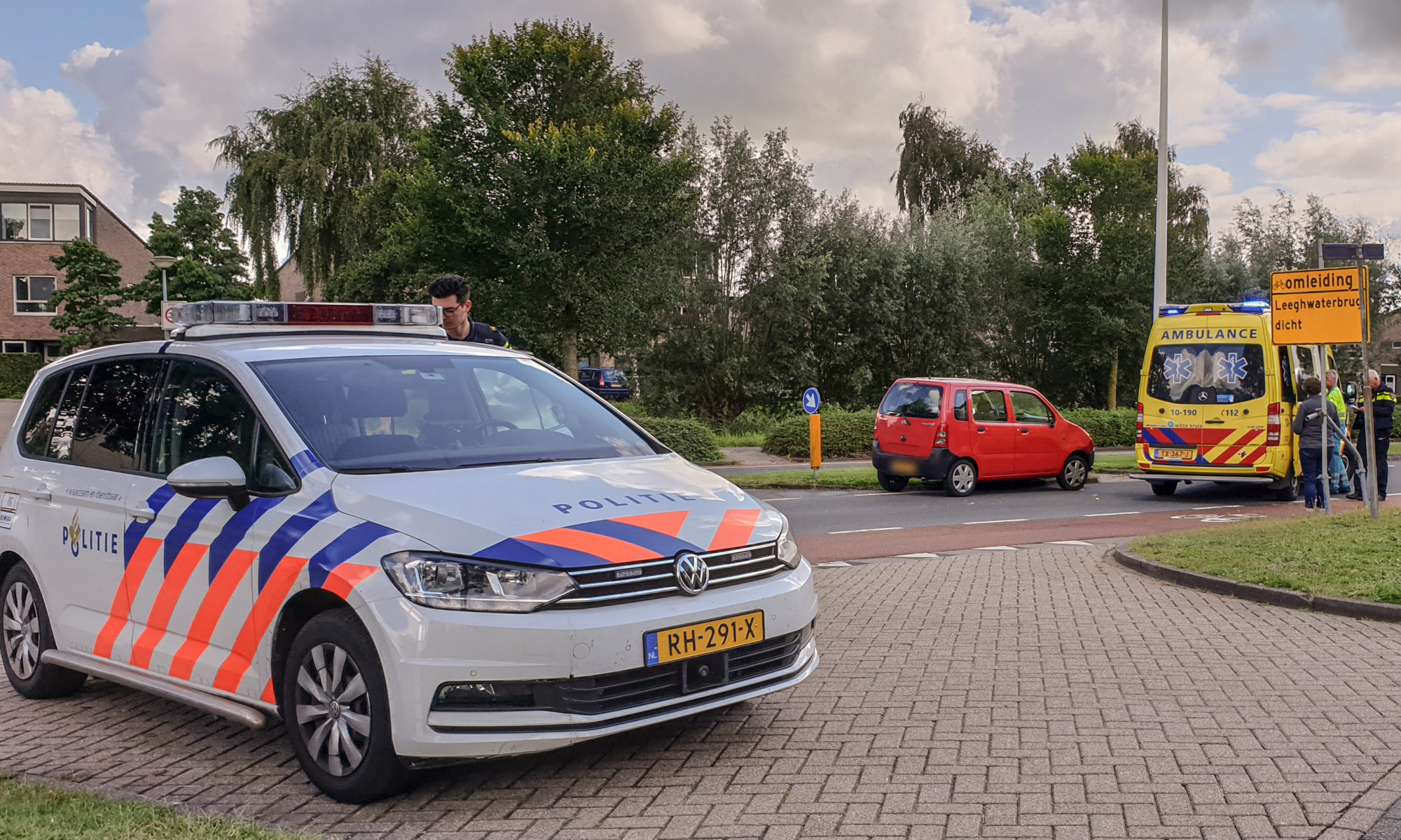 Fietsster aangereden bij oversteken Saturnusweg in Oudorp