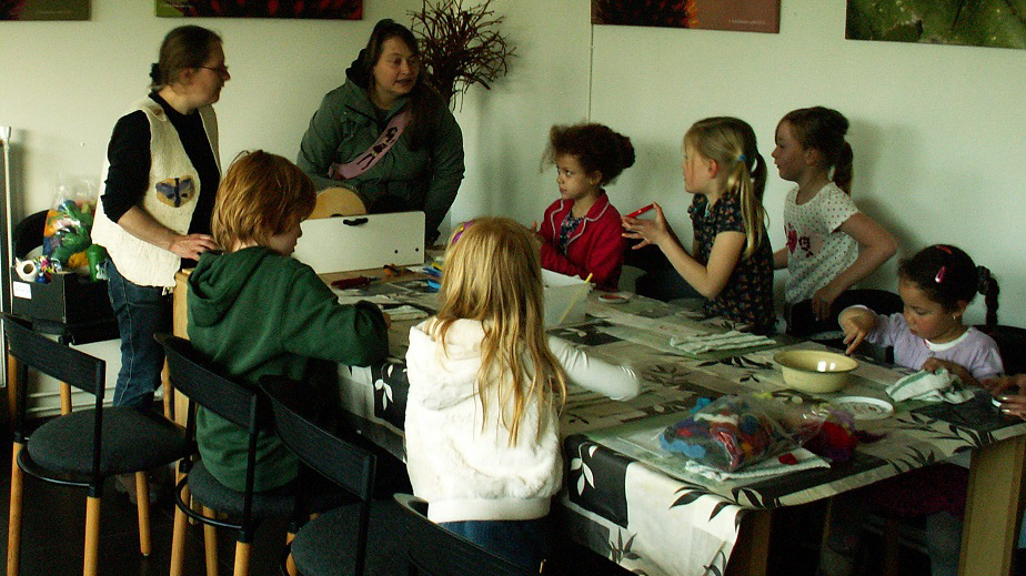 Kindermiddag in teken van kabouters en wol vilten bij Hortus Alkmaar