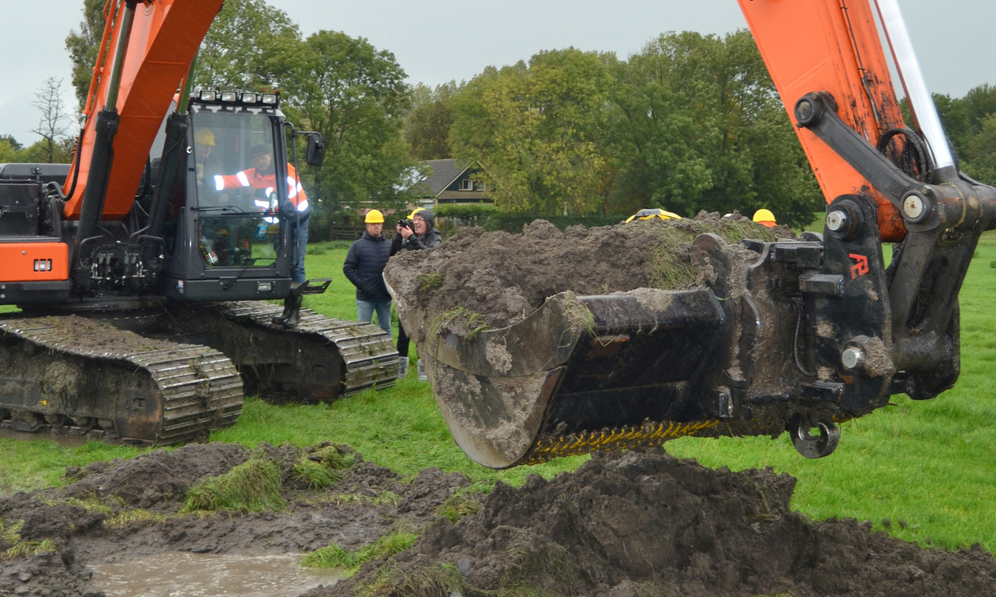 Wethouder Dijkman start aanleg van Natuurpark Geestmerloo