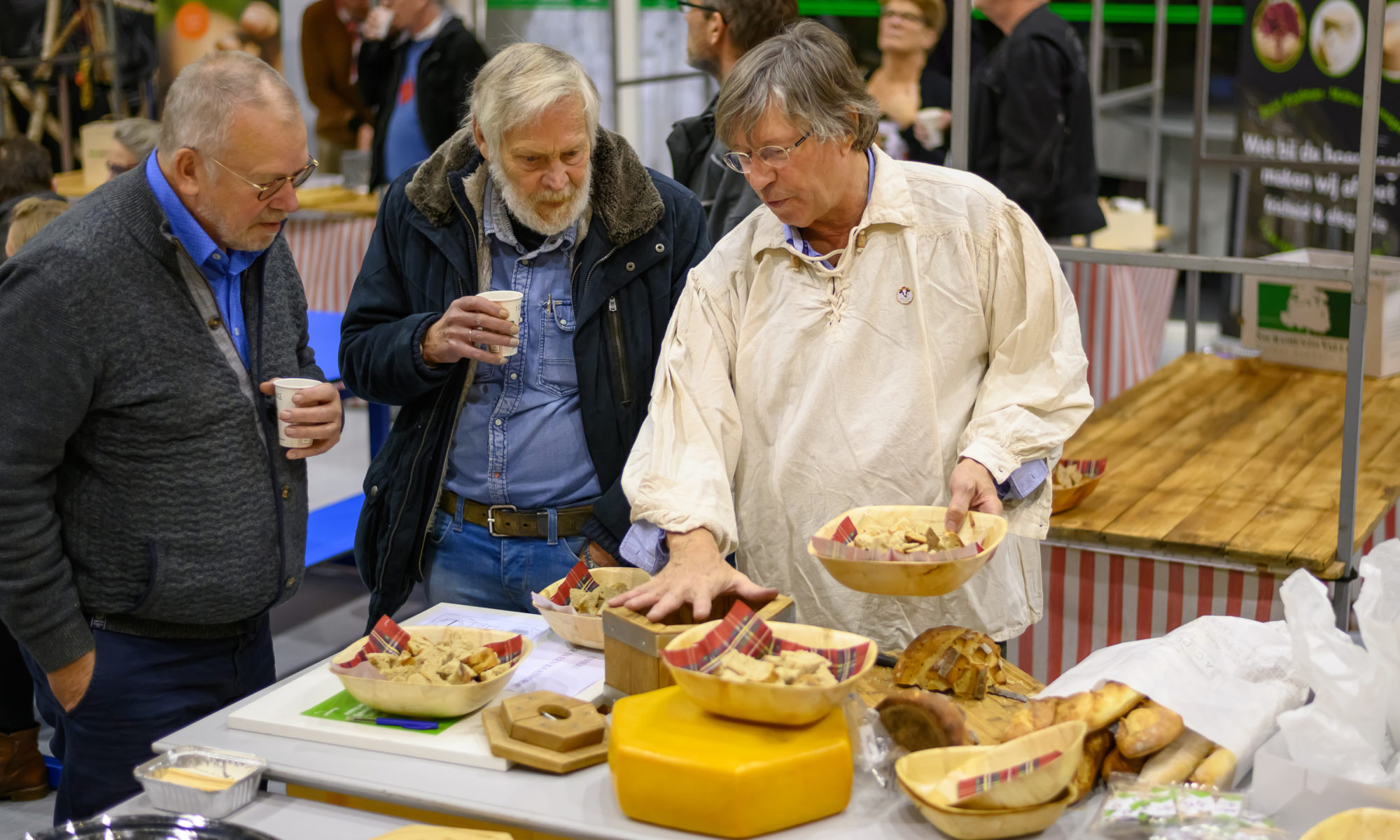 Kaasproeverij van het Kaasgenootschap bepaalt de smaak van AlkmaarsGoud