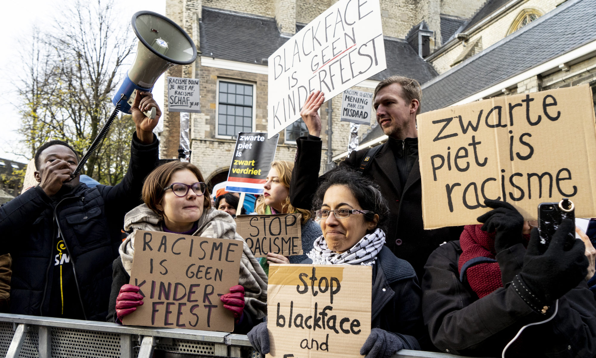 Gemeente Heerhugowaard zwijgt over anti-Zwartepietendemonstratie